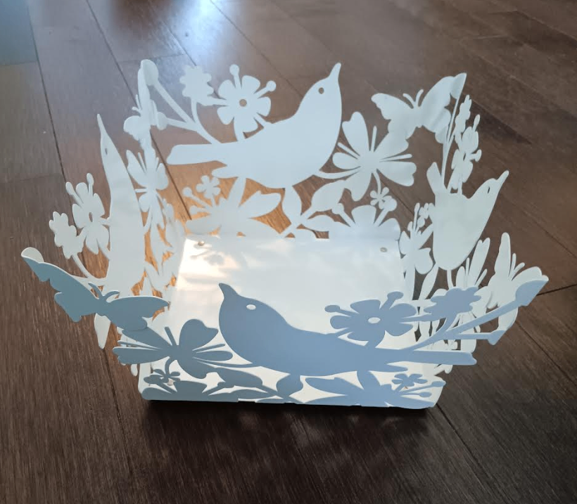Urban Barn White Metal Floral Bird Cut Out Bowl basket - photo 4
