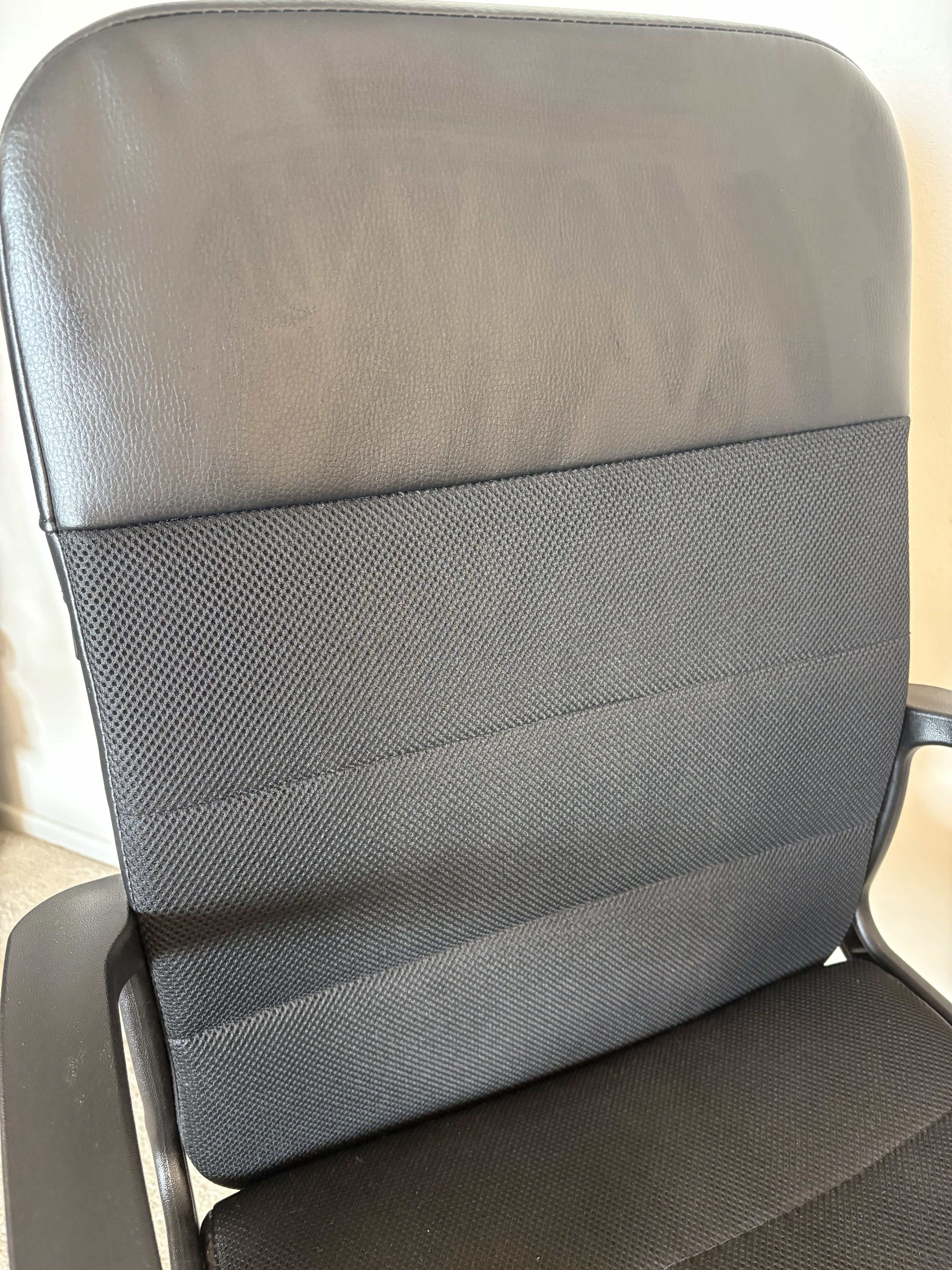 Black Adjustable Office Chair - photo 3
