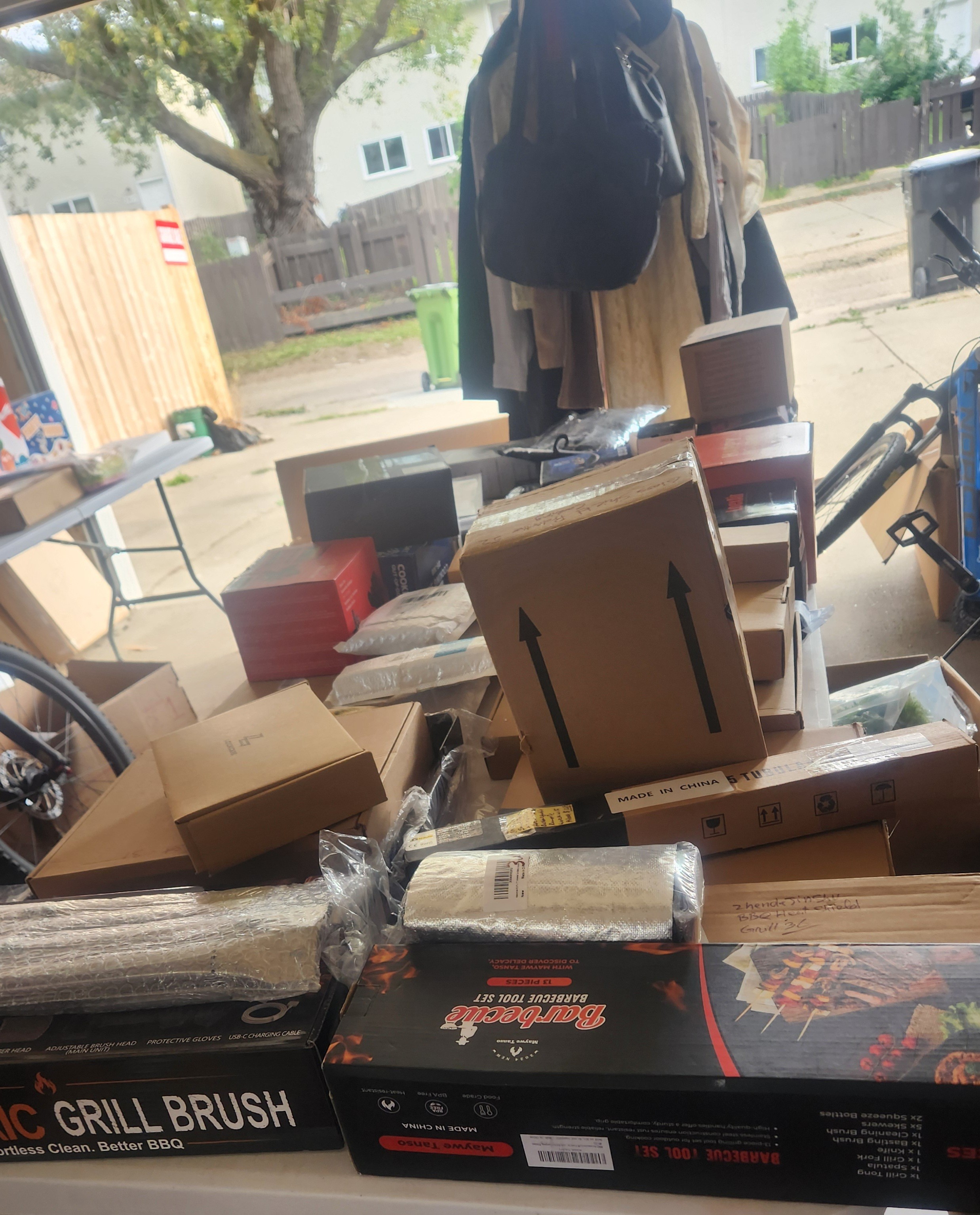 GARAGE SALE, BLOW OUT, $10 OR LESS - photo 5