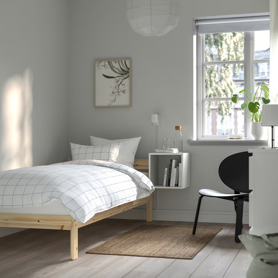 IKEA twin bed frame - photo 3