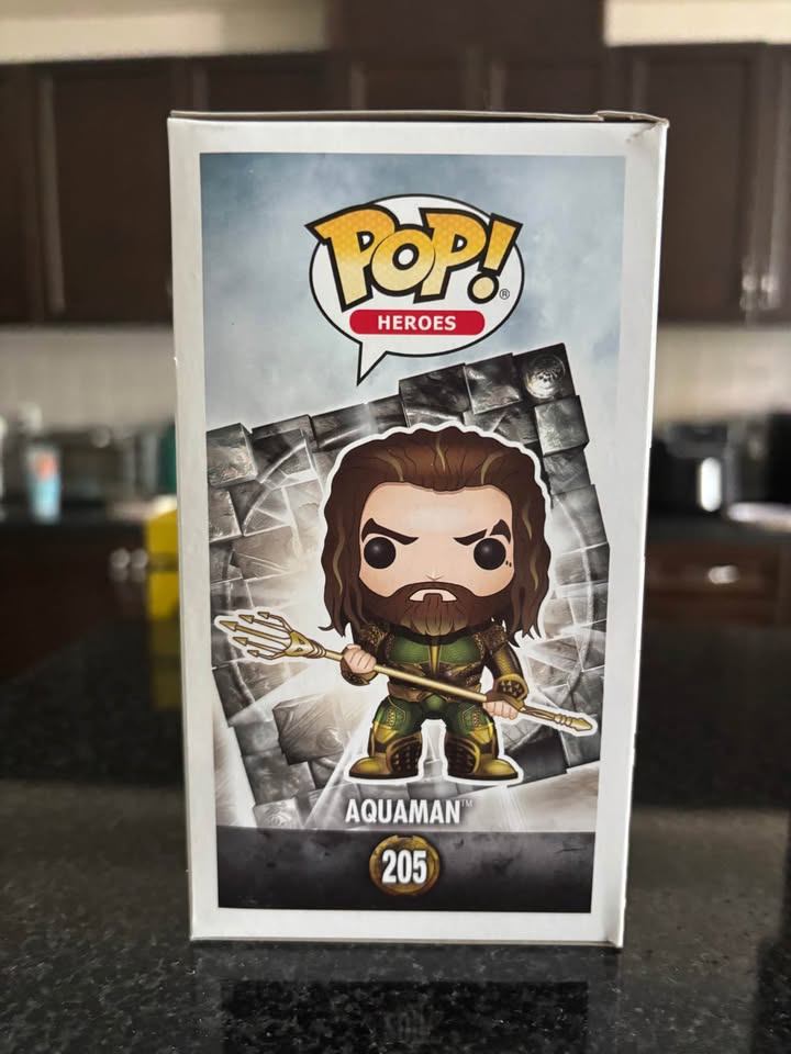 BNIB Funko POP! DC Justice League Aquaman #205 - photo 5