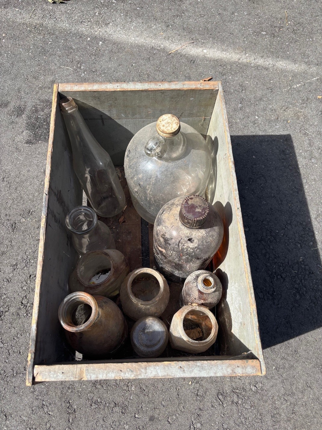 Vintage collection of glass bottles - photo 3