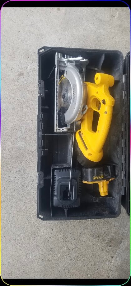 DEWALT 18V Cordless Circular Saw – Complete Kit