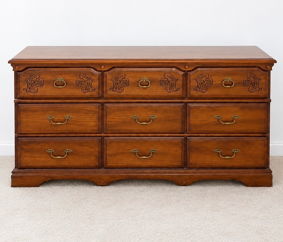 Solid Wood 9-Drawer Dresser