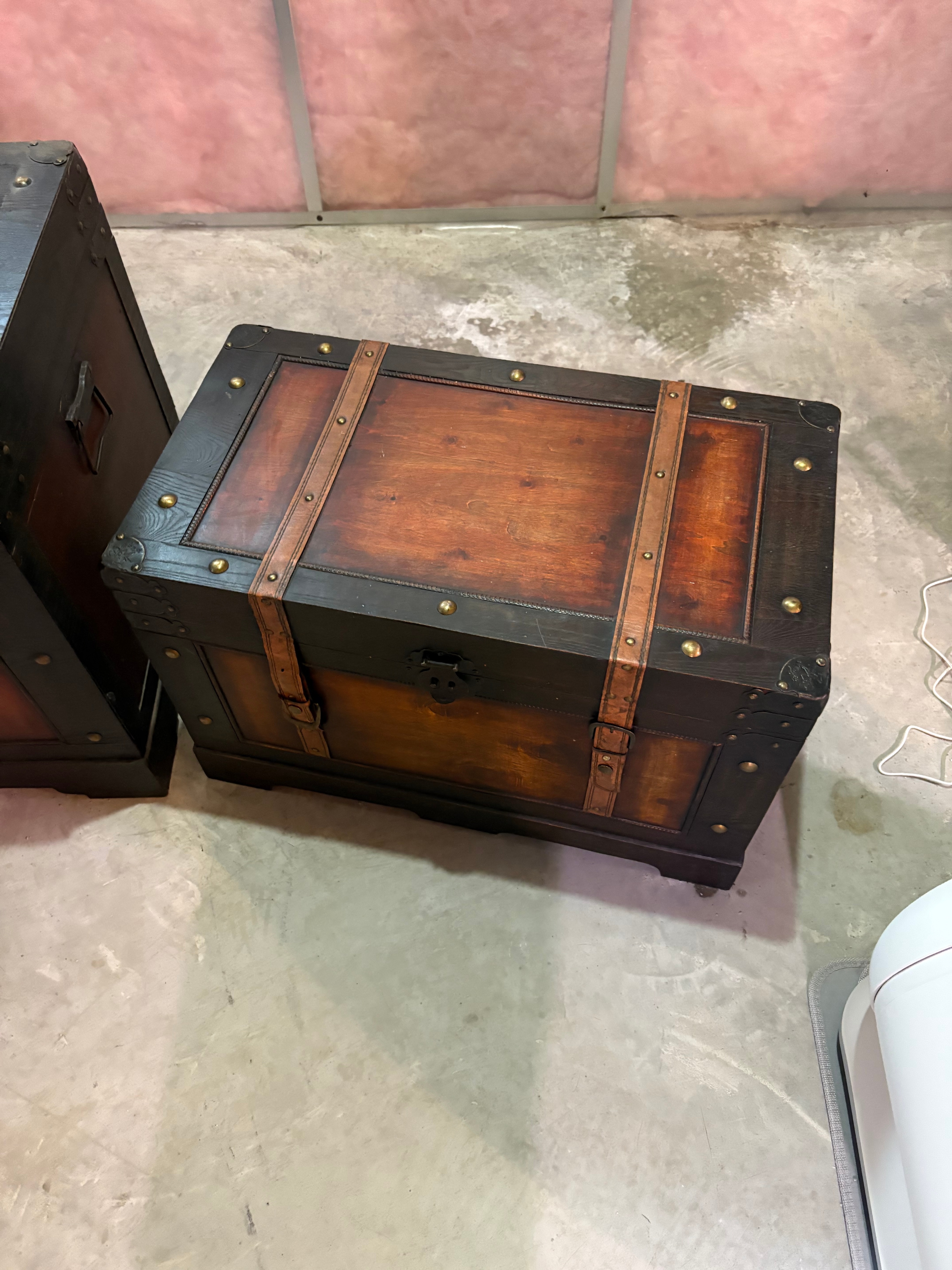 Vintage Style Wooden Storage Chests - photo 3