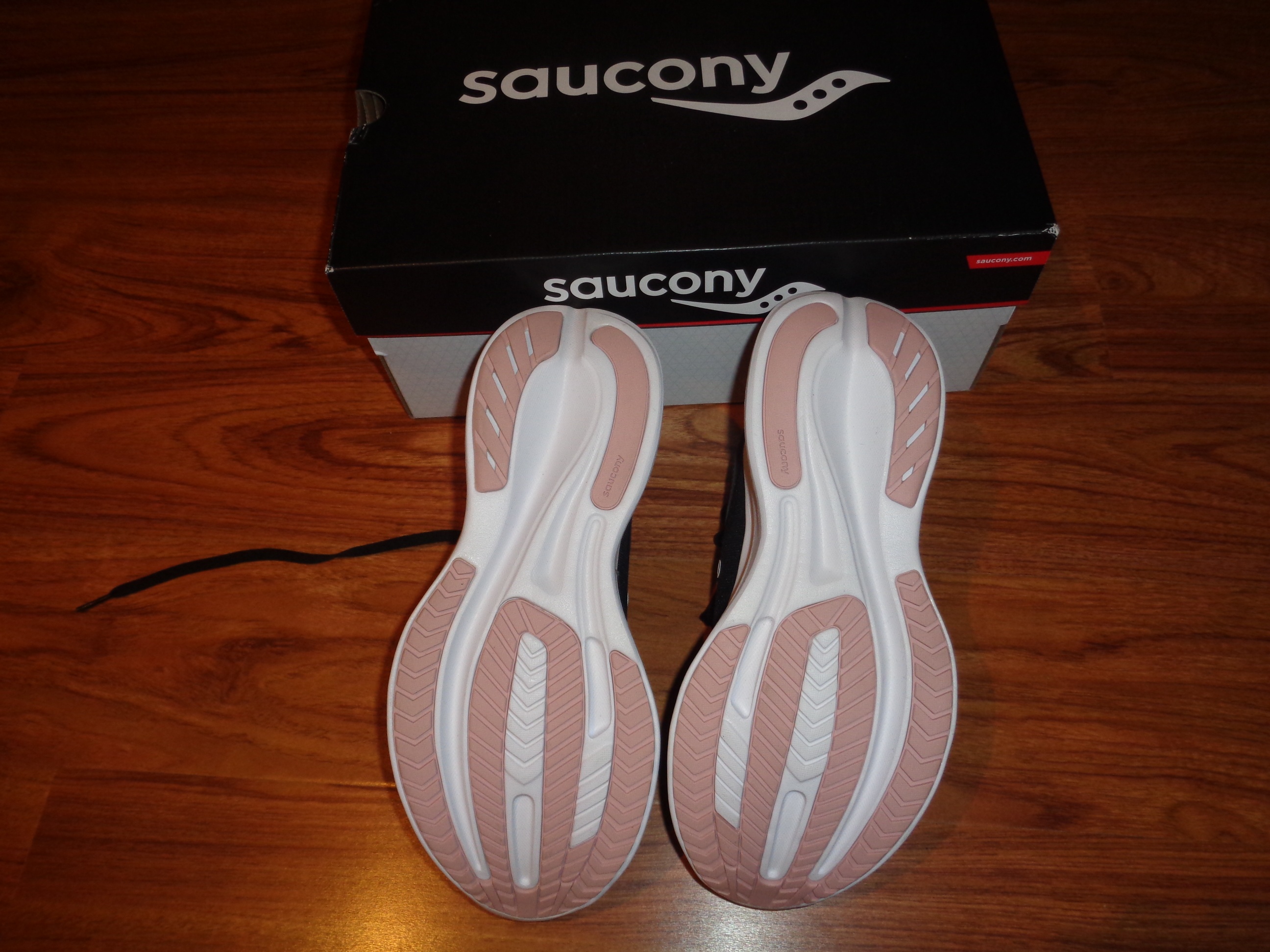 Women's Saucony Cohesion 18 - photo 5