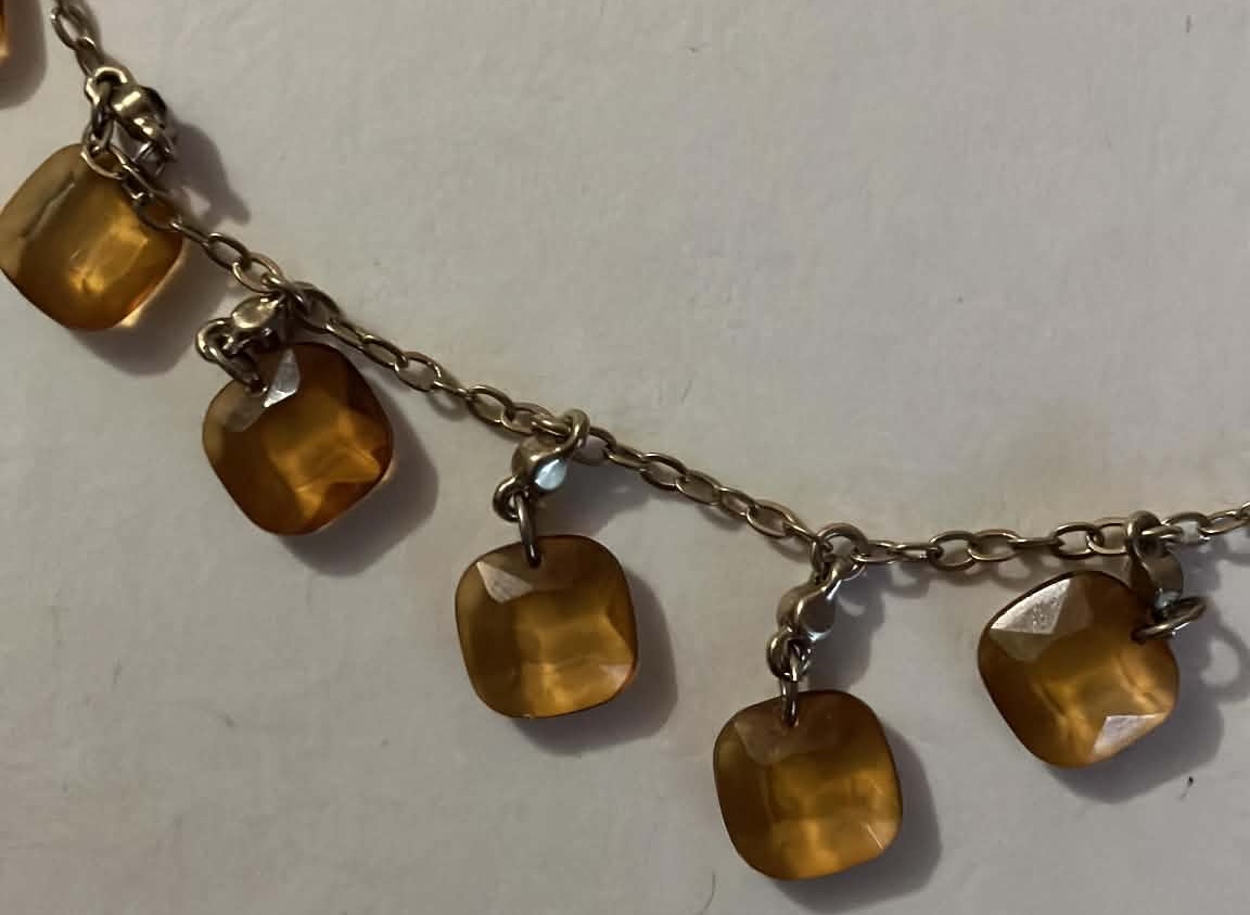 Necklace Gold Tone With Square Beads - 18 Inches - photo 2