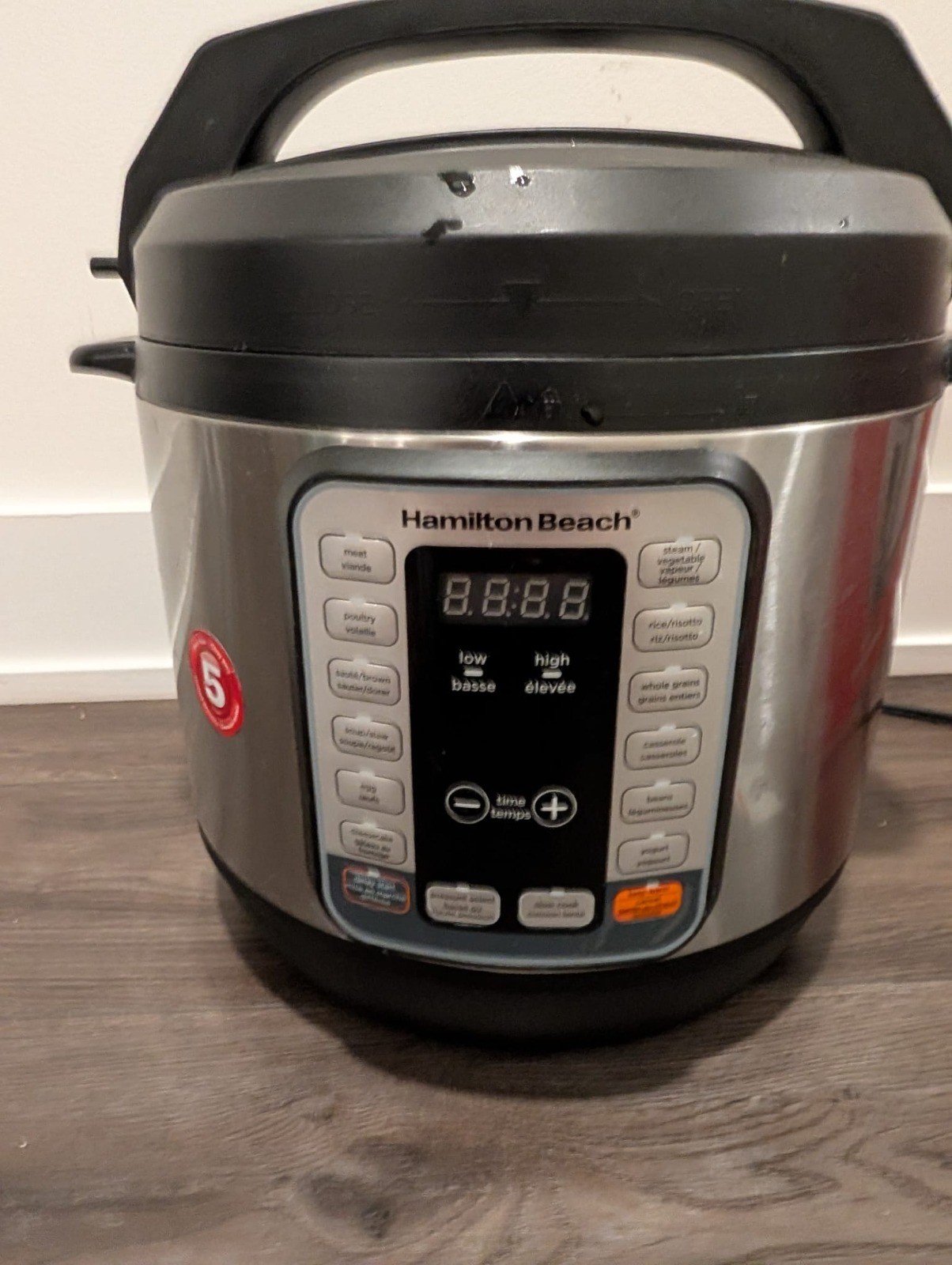 Hamilton Beach Electric Pressure Cooker / Instant Pot