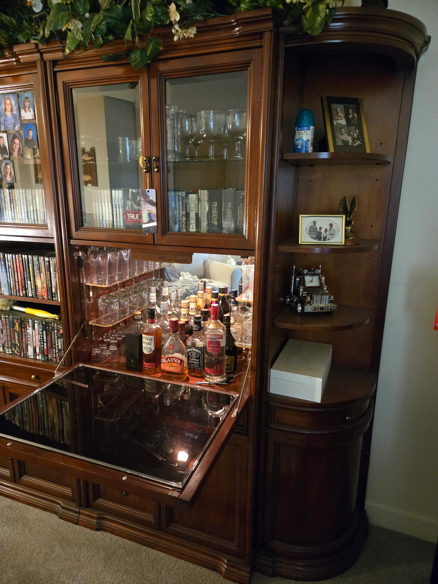 6 Piece Cherry Wall Unit and Cherry Dining Table with 6 Chairs - photo 3