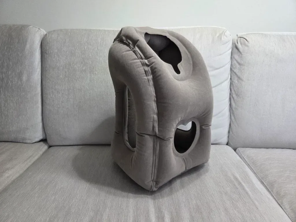 Inflatable Travel Pillow - photo 5
