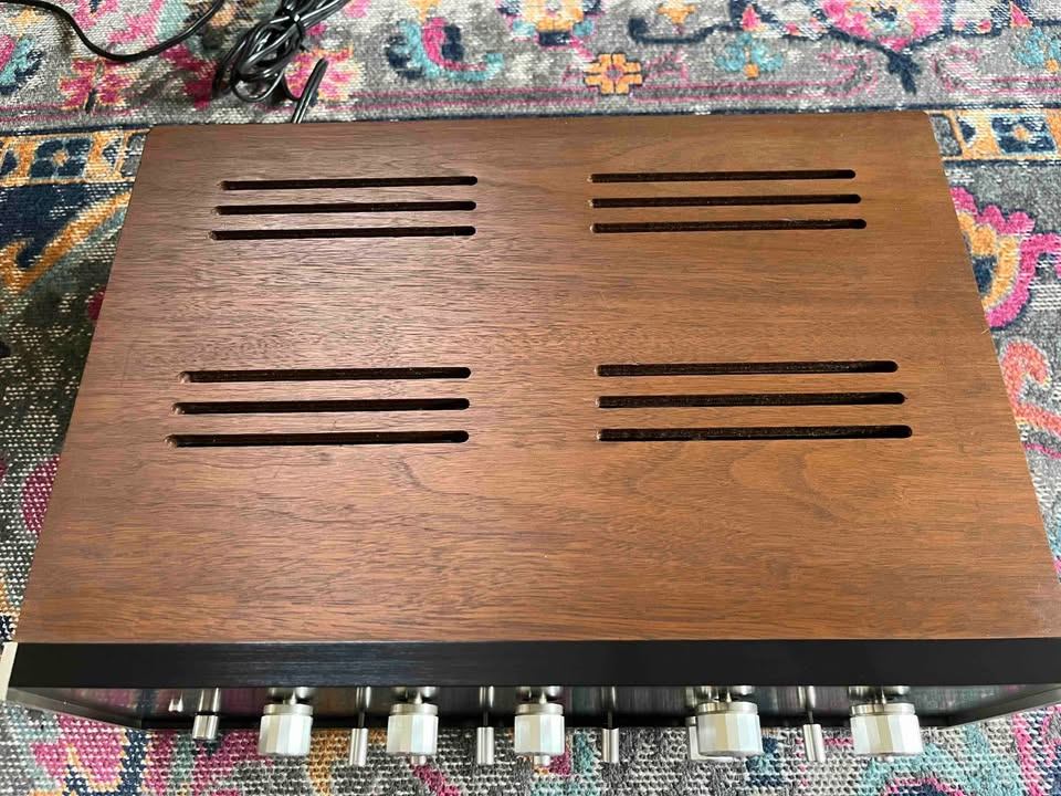 Sansui AU-555A Amplifier - photo 2