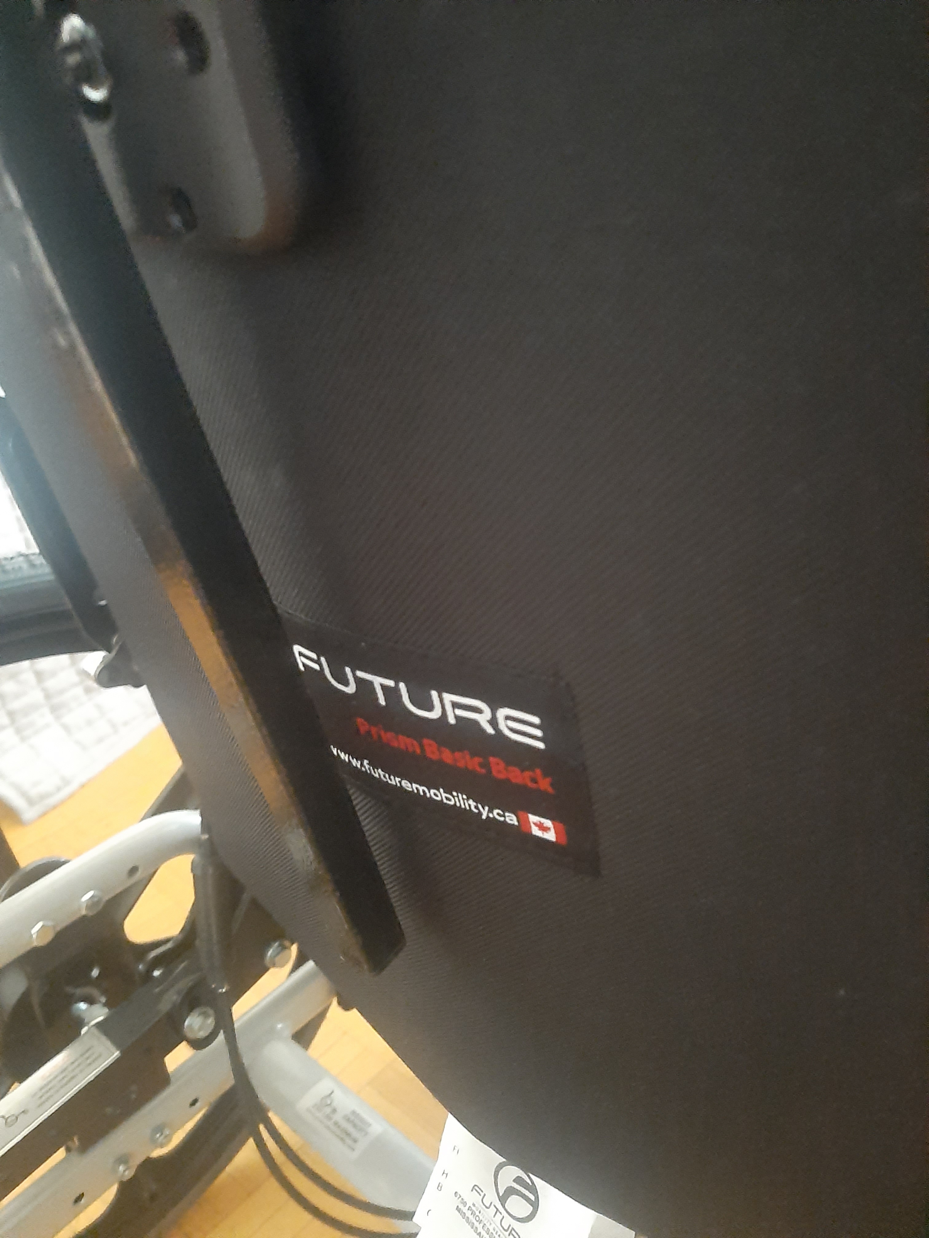 Manual wheelchair - photo 2