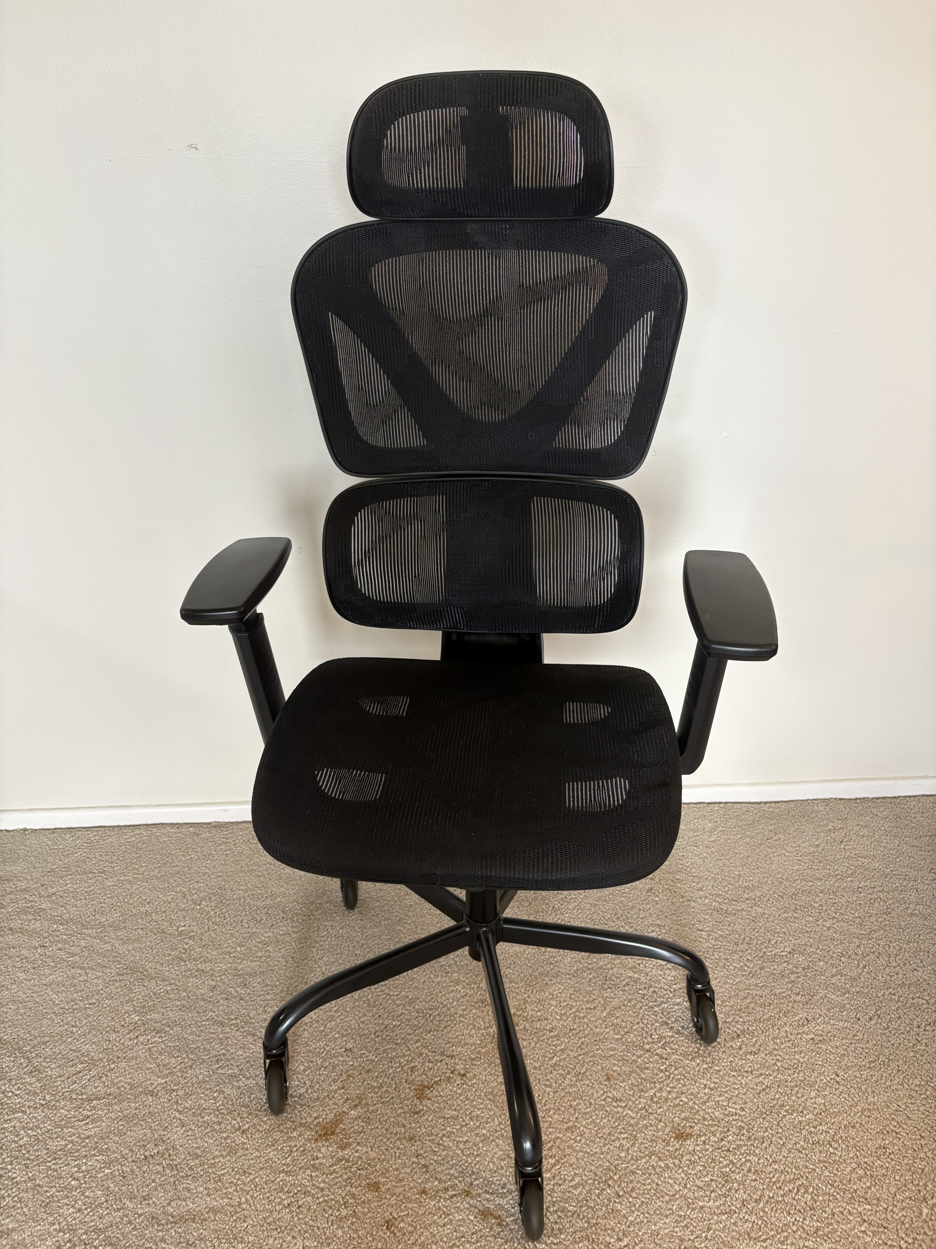 Ergonomic Mesh Office Chair with Headrest – Fully Adjustable