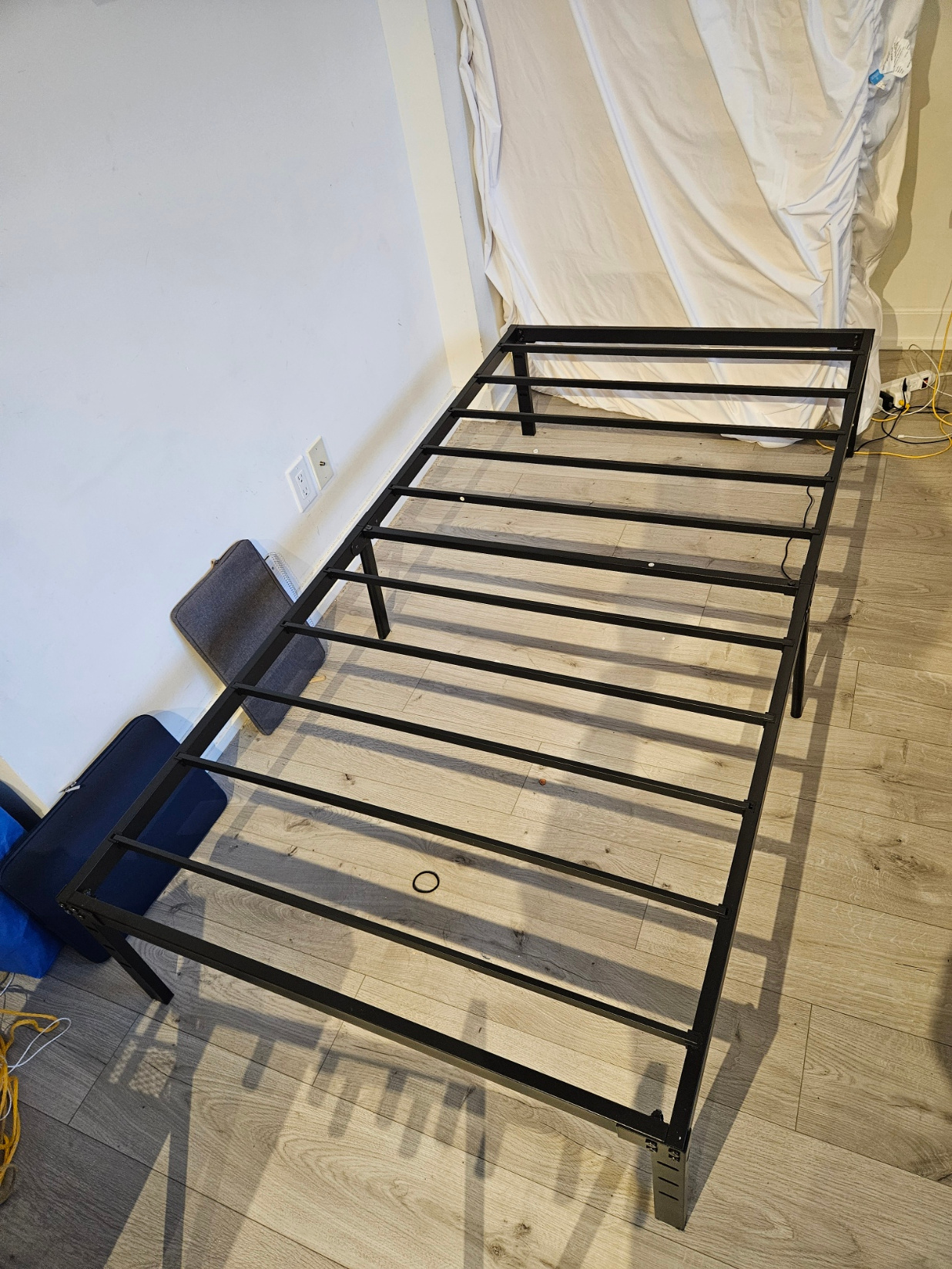 Metal twin bed frame