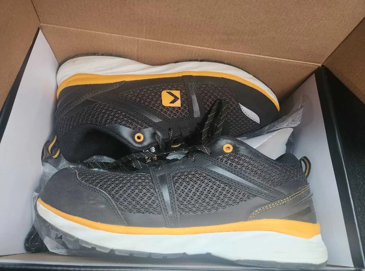 Like New Dakota WorkPro Series CSA Approved Safety Shoes
