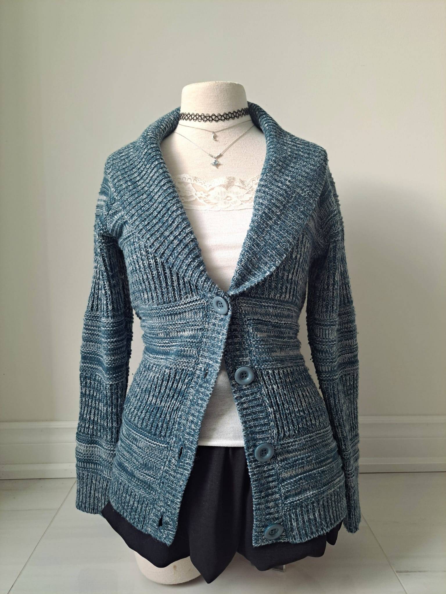 🐳 Y2K Teal-Blue Textured Button Front Knit Cardigan Sweater