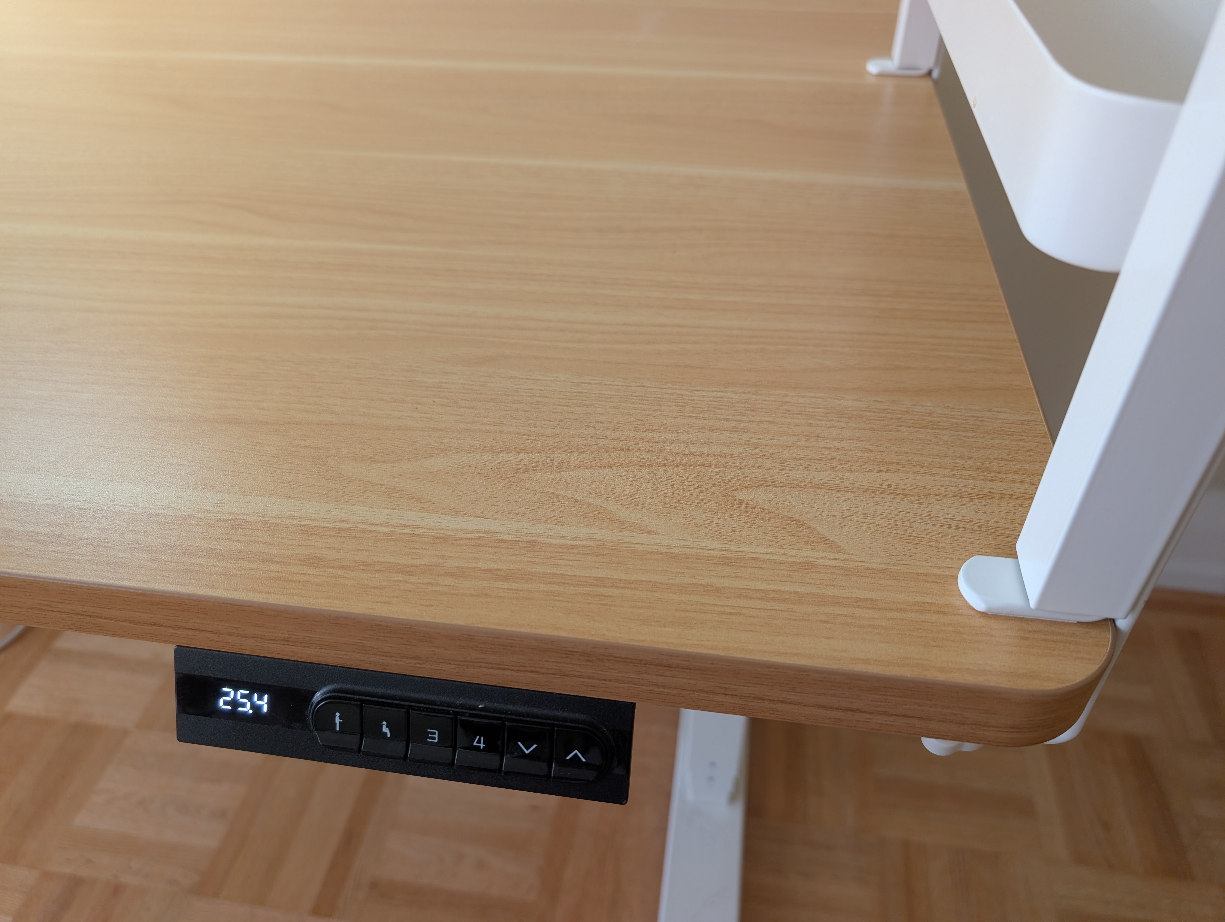 FlexiSpot E5 Standing Desk + Lamp, Shelf & Power Strip - photo 4