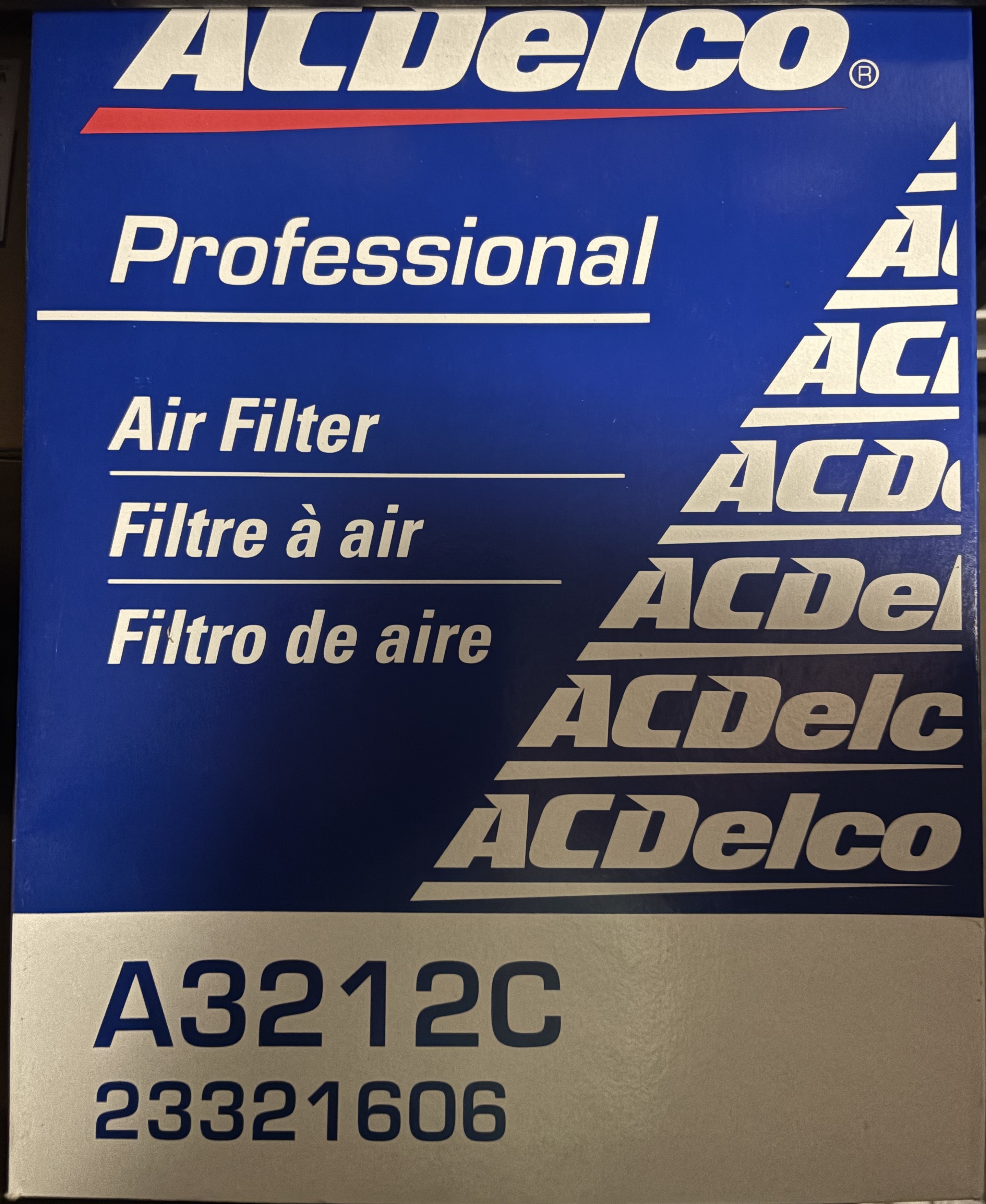 Cadillac XT5 OEM Bundle – Carpet Mats, Cargo Shade & New Filters - photo 3