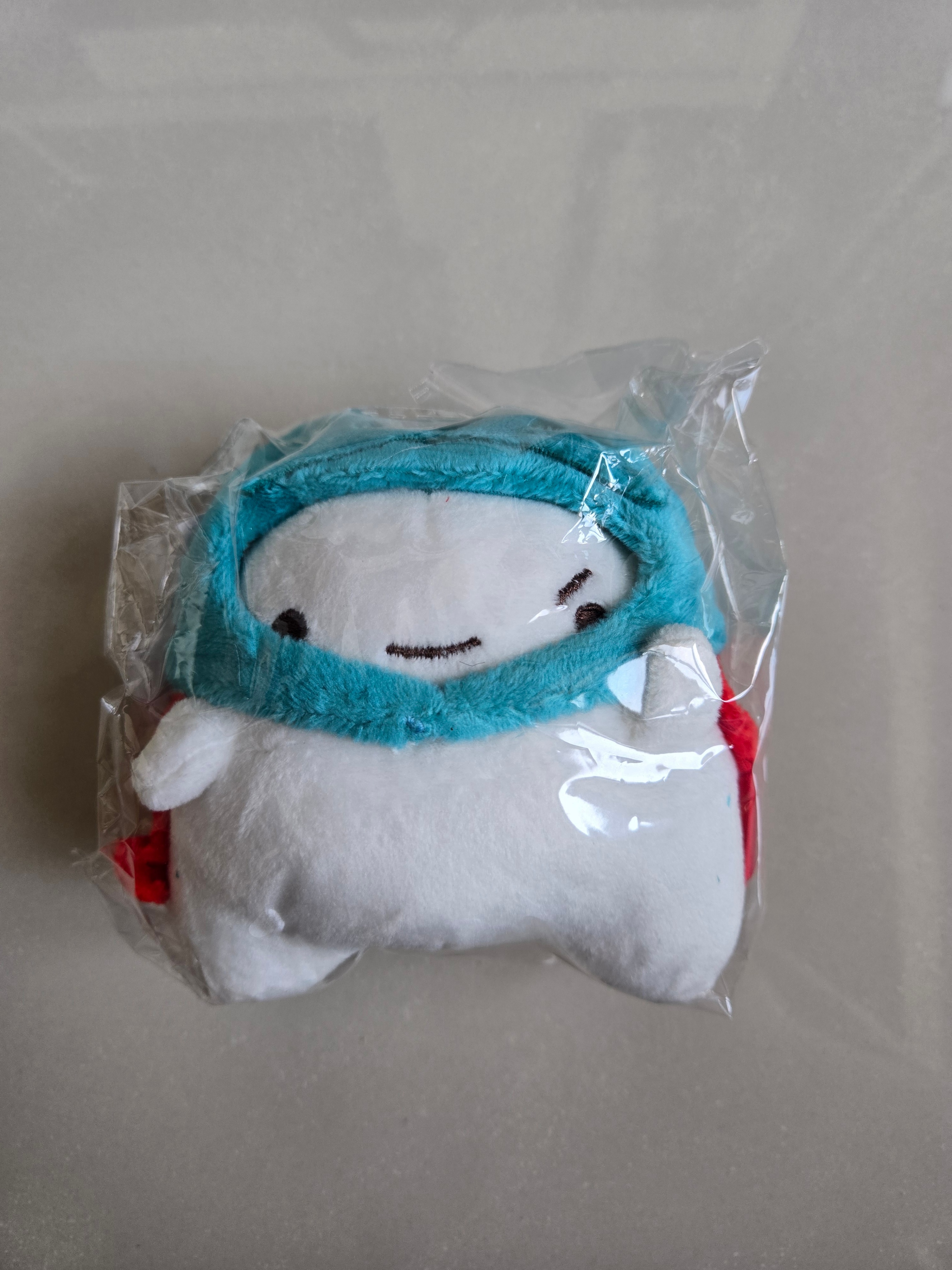 Colgate Tooth Knight Plush Keychain - photo 3
