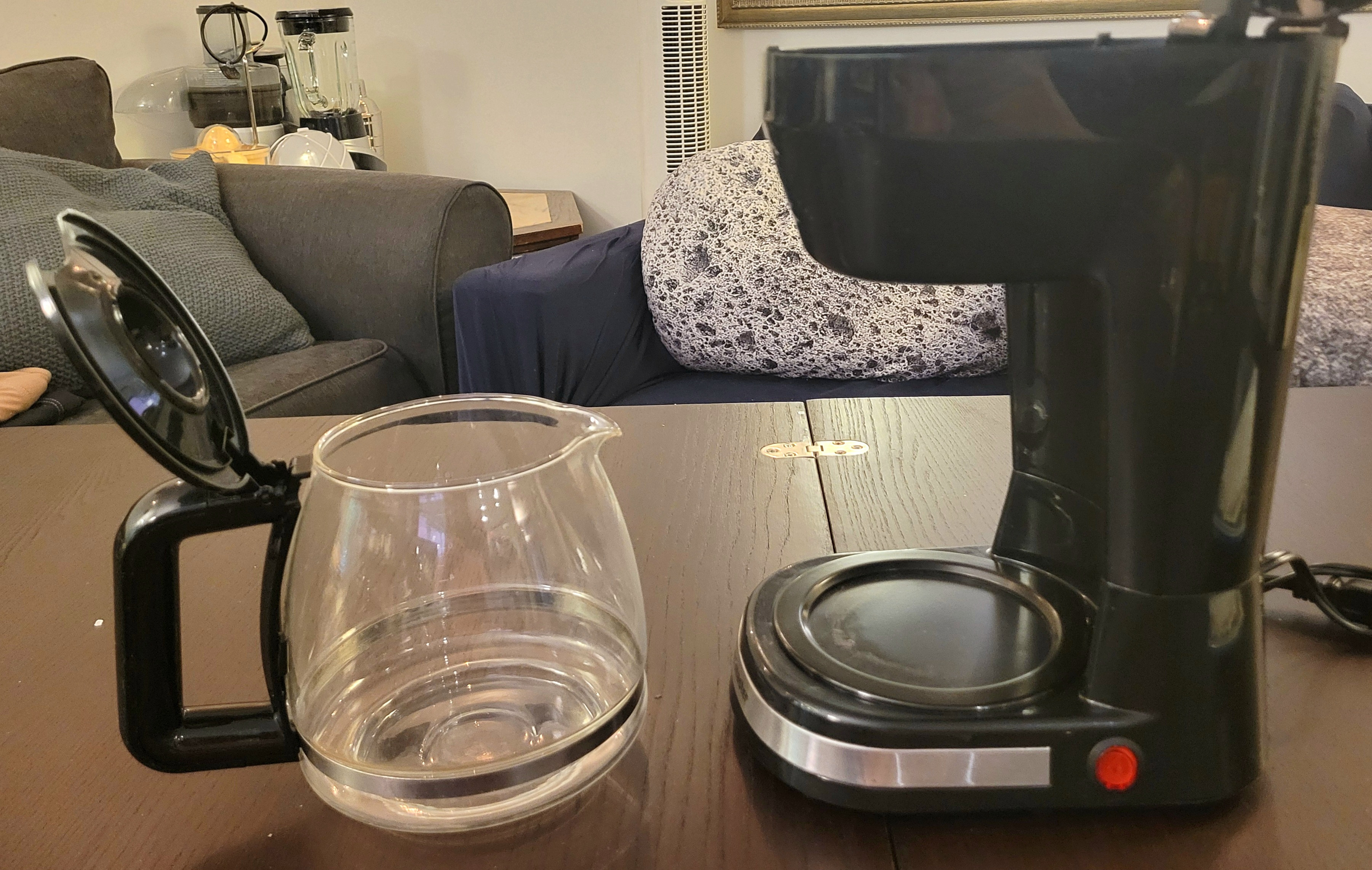 Coffee machine (5-cup drip coffee maker)