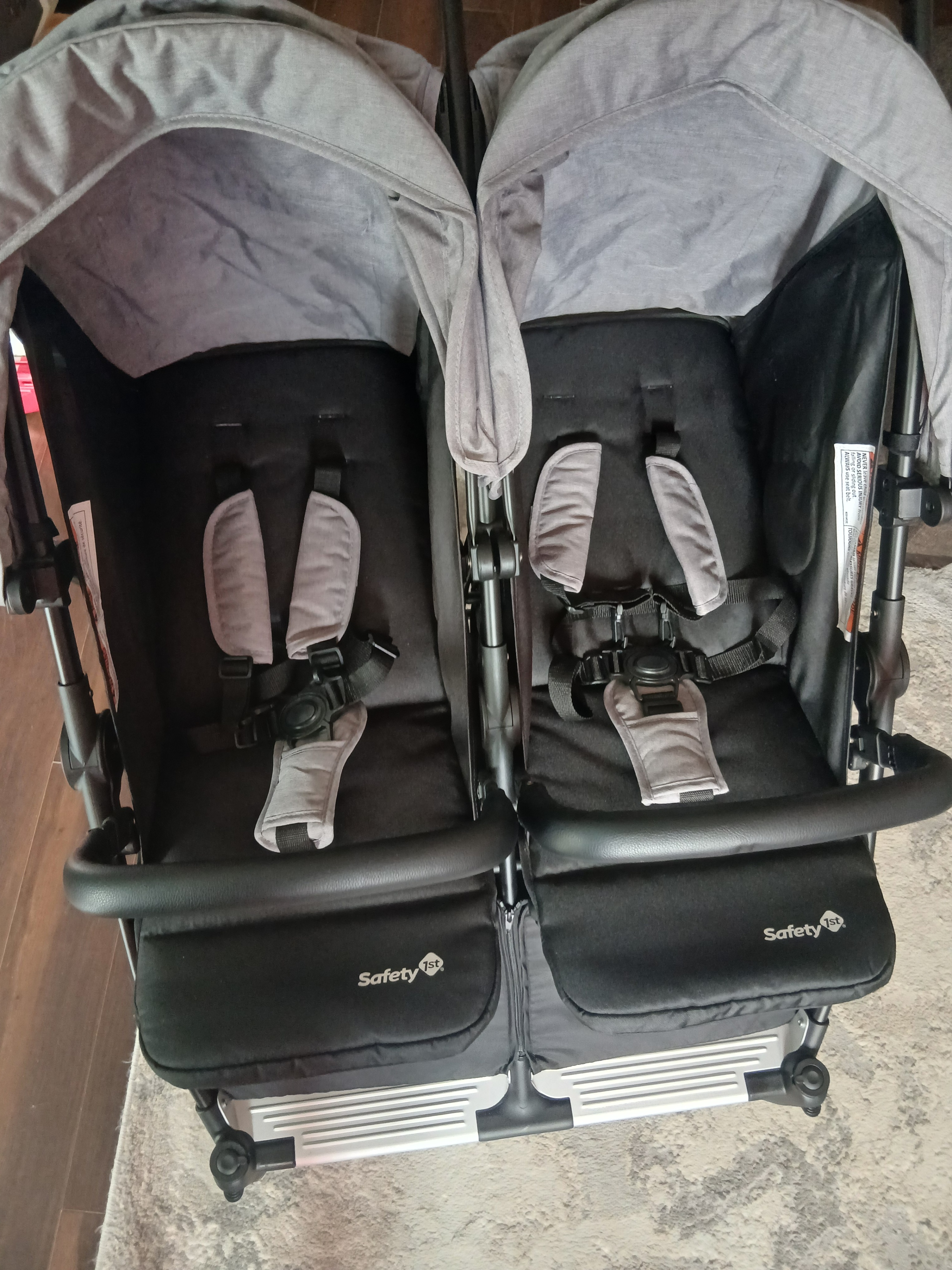 *BRAND NEW* Safety 1st Double Duo Side-by-Side Double Stroller - photo 5