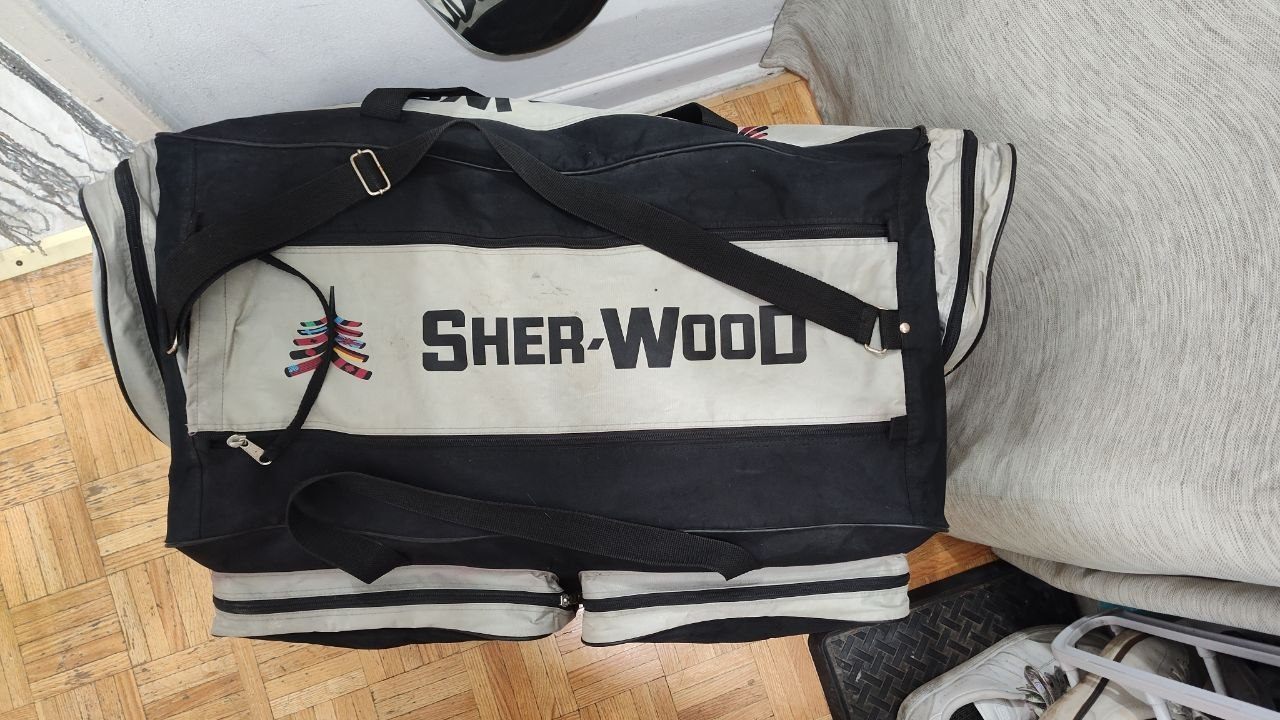 BIG HUGE Sherwood Hockey Equipment Bag - 35"x20"x16" - photo 2