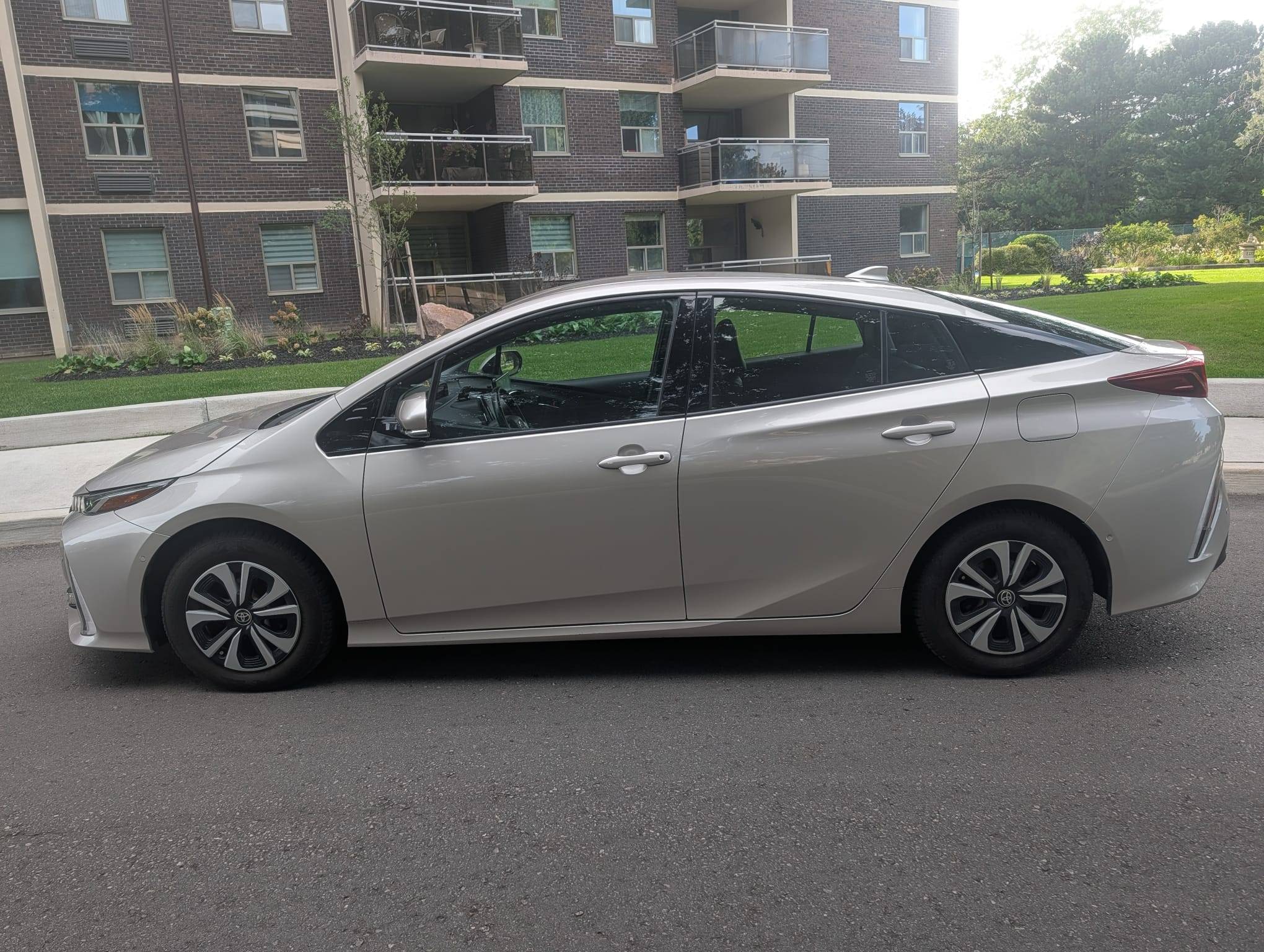 2018 Toyota Prius Prime (advanced) Plugin-in Hybrid - photo 3