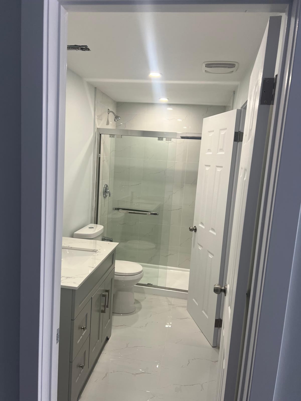 Newly Constructed Legal 1 Bedroom Basement Apartment for Rent - photo 5