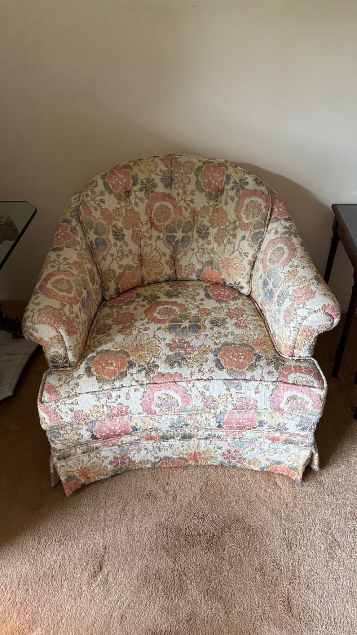 Beautiful Vintage 1970s Armchair – Excellent Condition