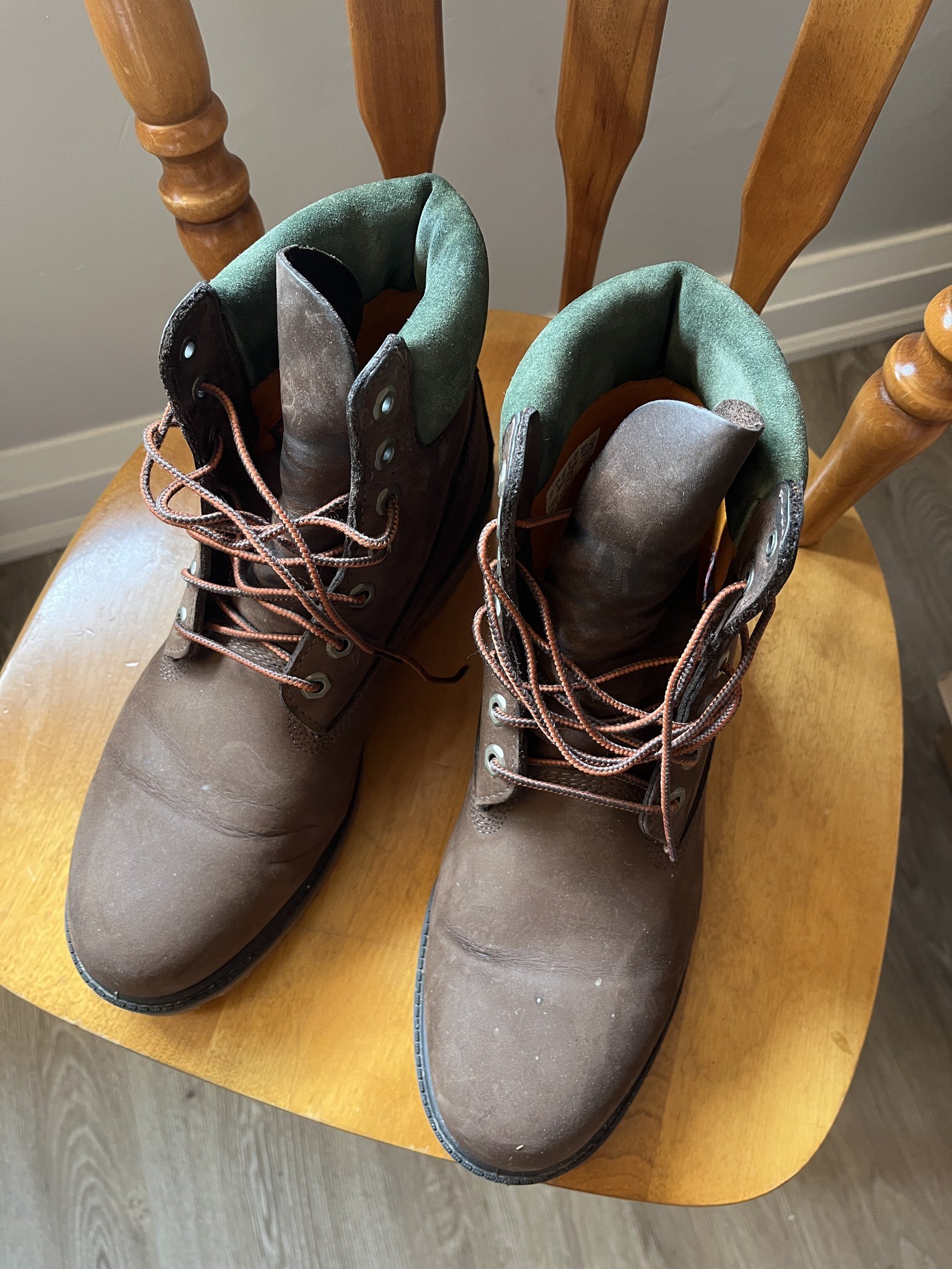 Timberland Brown Boots – Men’s US 9 / EU 43