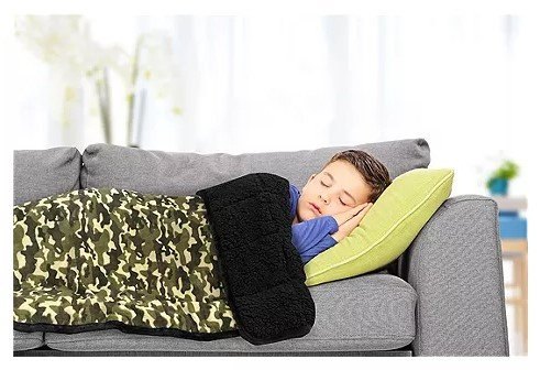 Kids Camouflage Reversible Velvet to Sherpa 6lb Weighted Blanket - photo 3