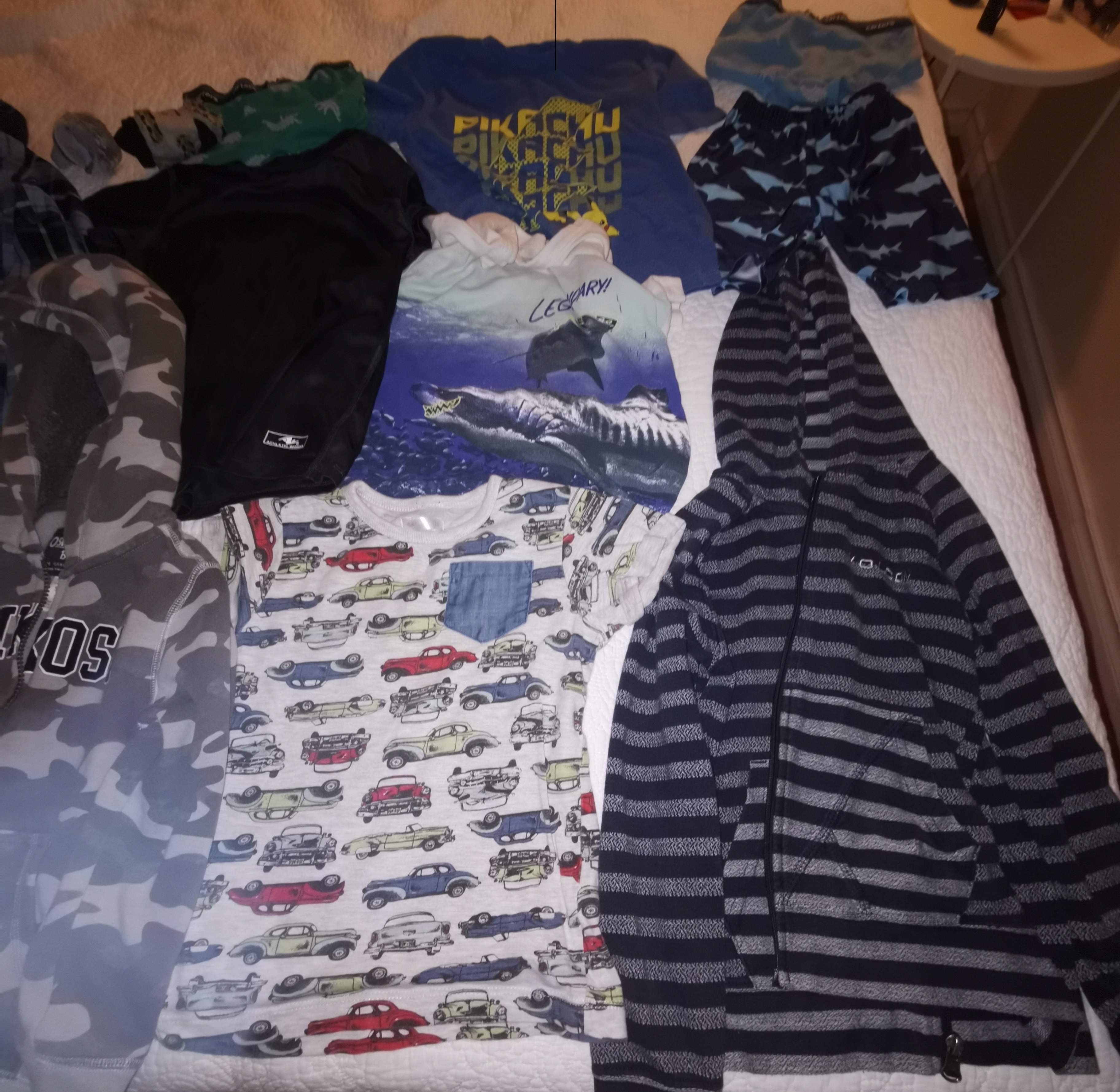 👕HUGE 6T Boys' Bundle! Clothes + Skechers! ONLY $69! 👟 - photo 4