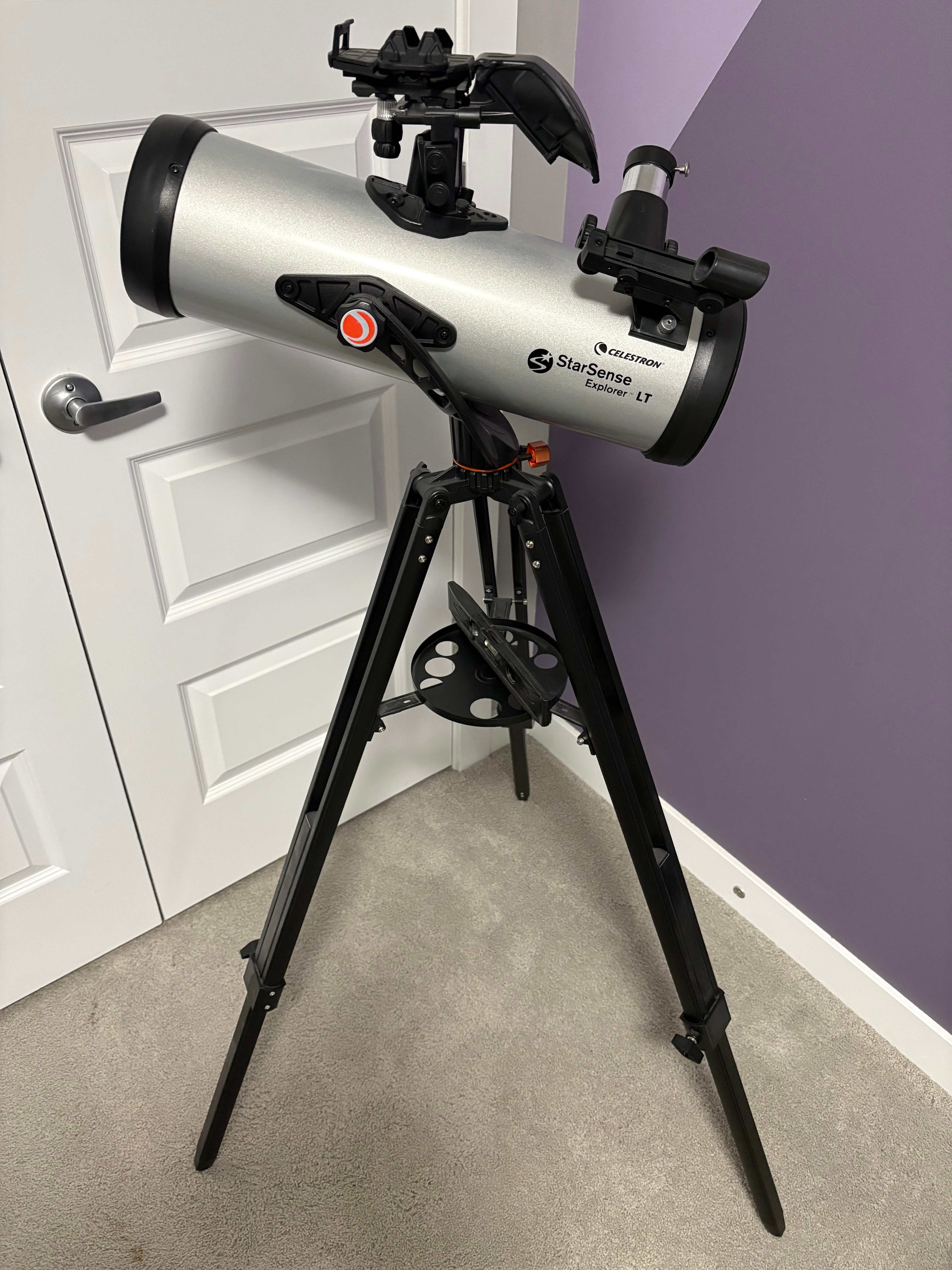 Celestron StarSense Explorer LT 114AZ Telescope Bundle - photo 2