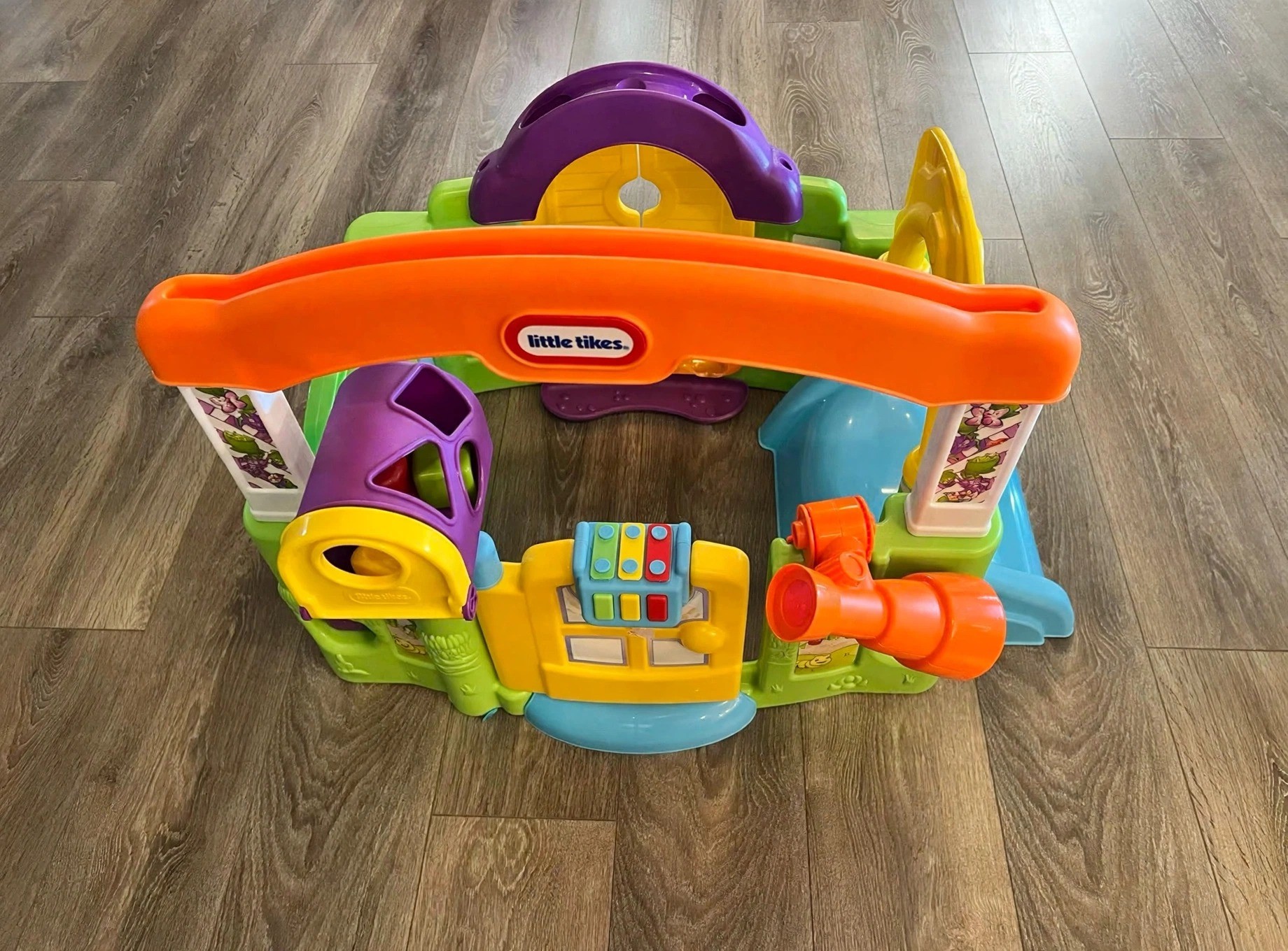 Little Tikes Activity Garden Play Center