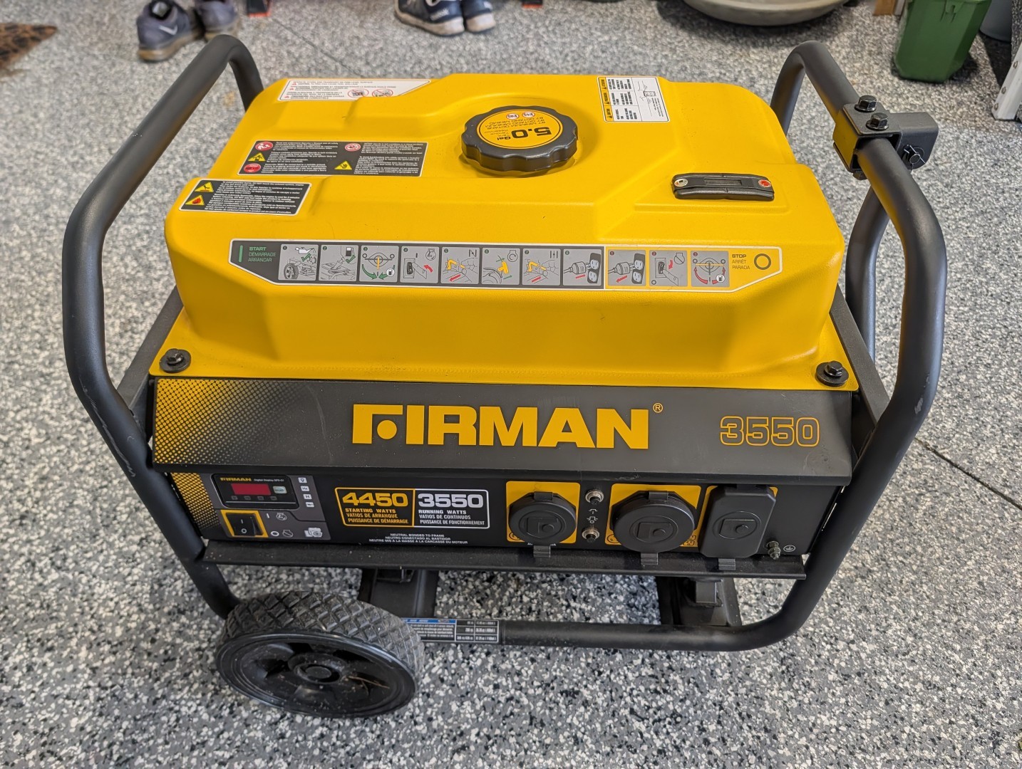 Firman Generator - 4450/3550 - With Cover