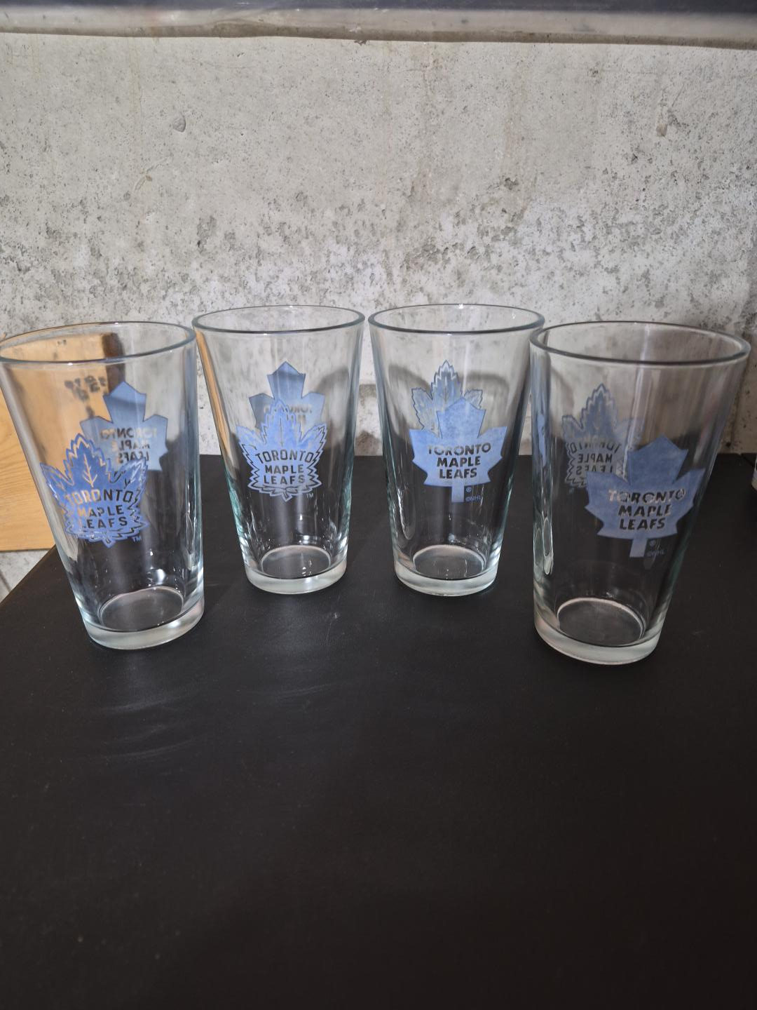 Toronto Maple Leafs Pint Glasses – Set of 4