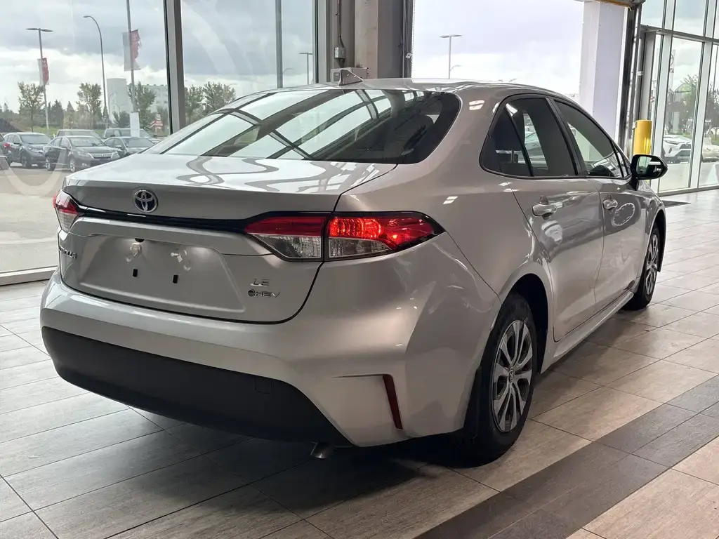 2025 Toyota Corolla Hybrid - photo 5