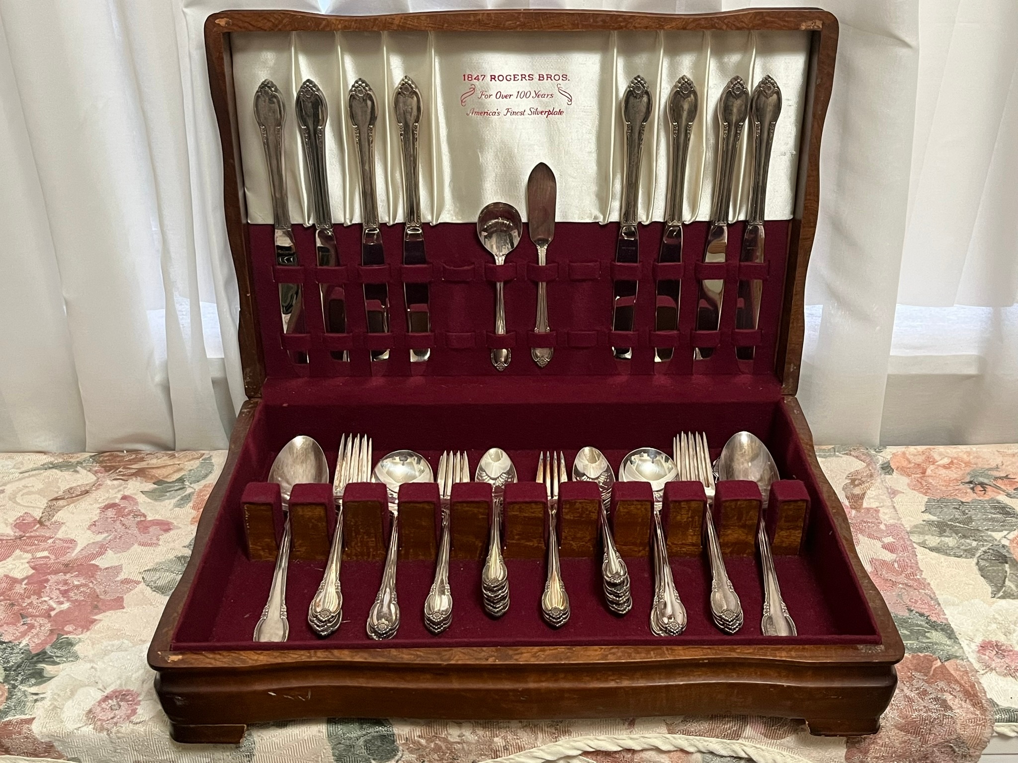 1847 Rogers Bros. Silverplate Flatware Set (with Original Case)