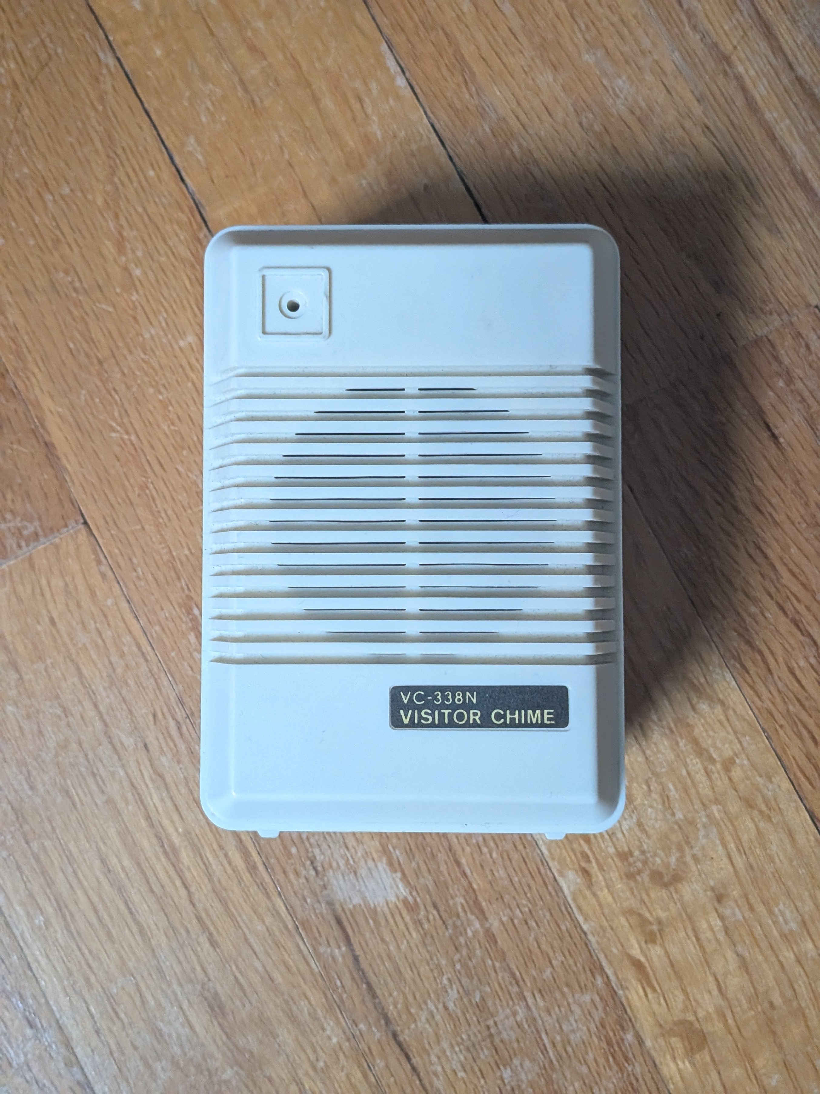 Motion Sensor Visitor Chime – old  style, works - photo 2