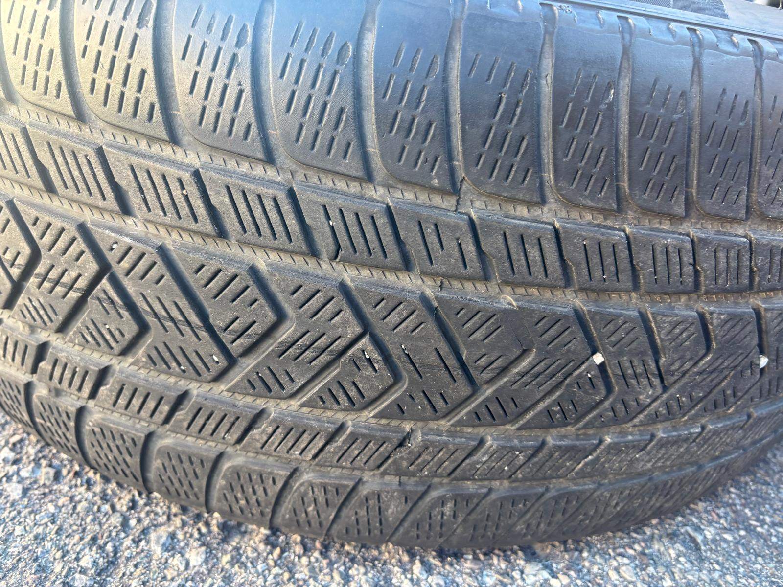 NEW 21”RangeRover/Discovery/LR4/Defender(5x120)+used Pirelli sno - photo 4
