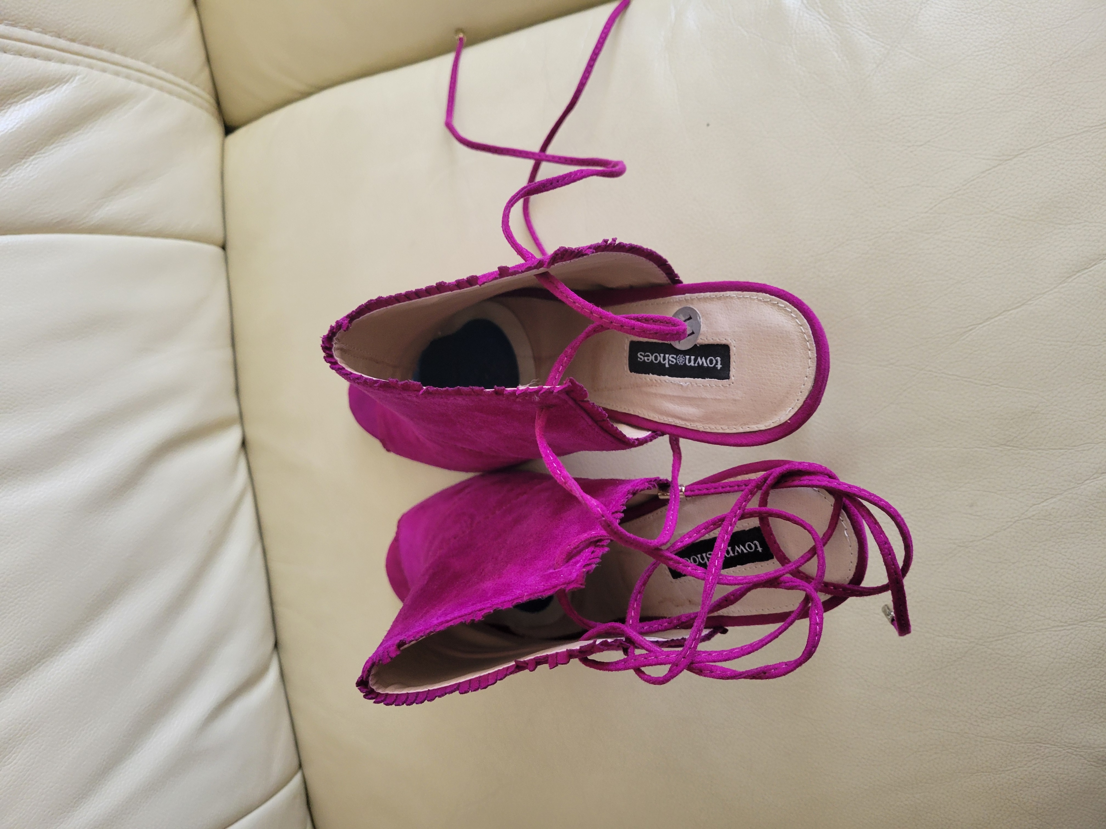 Women’s Shoes Town Shoes Size 11 - photo 2