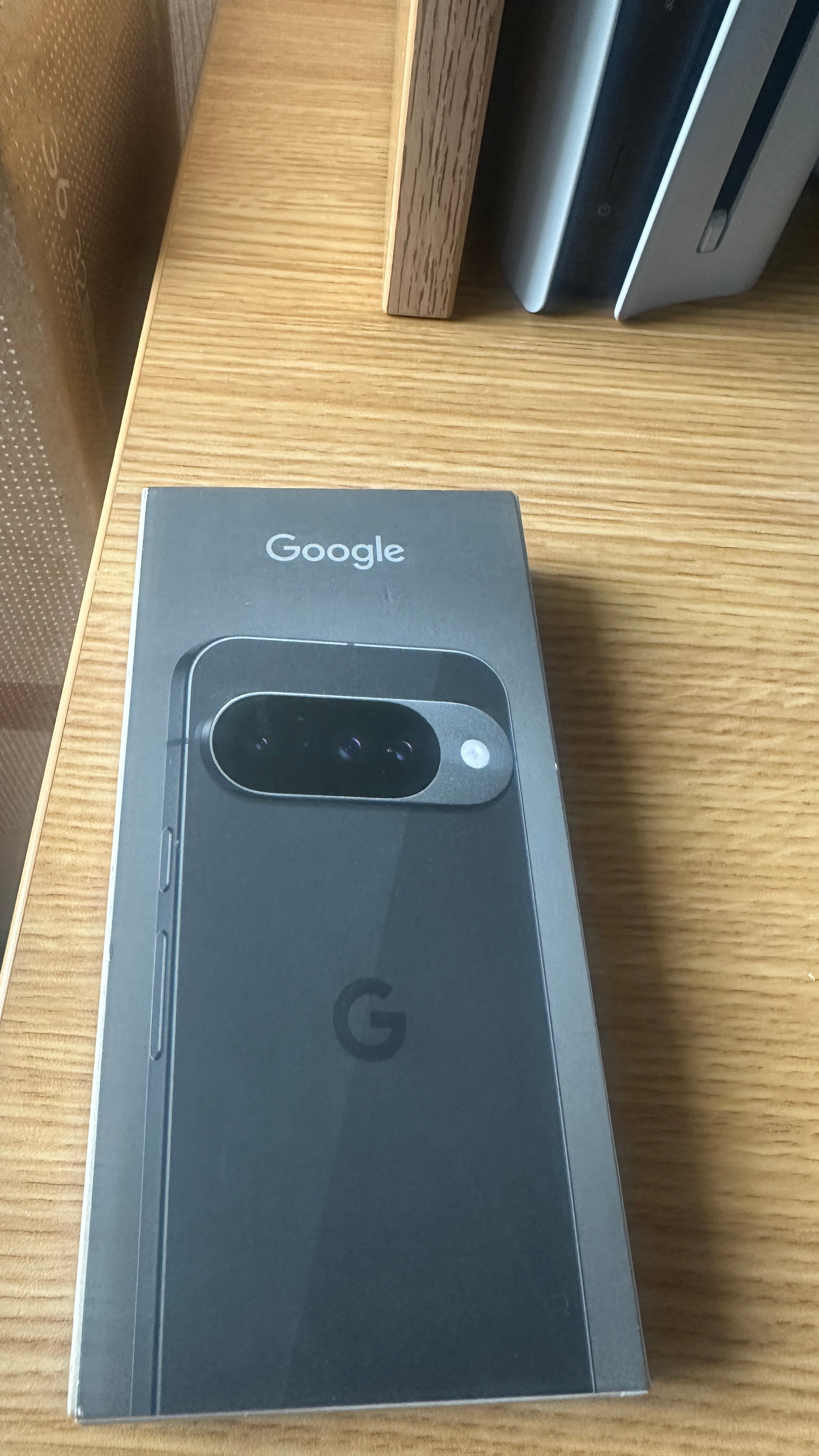 Brand New Sealed Google Pixel 10 - 128GB Obsidian