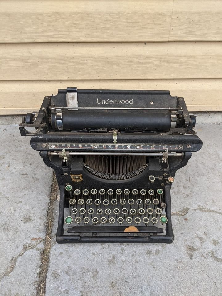 Antique Underwood typewriters, No. 5 by 1920