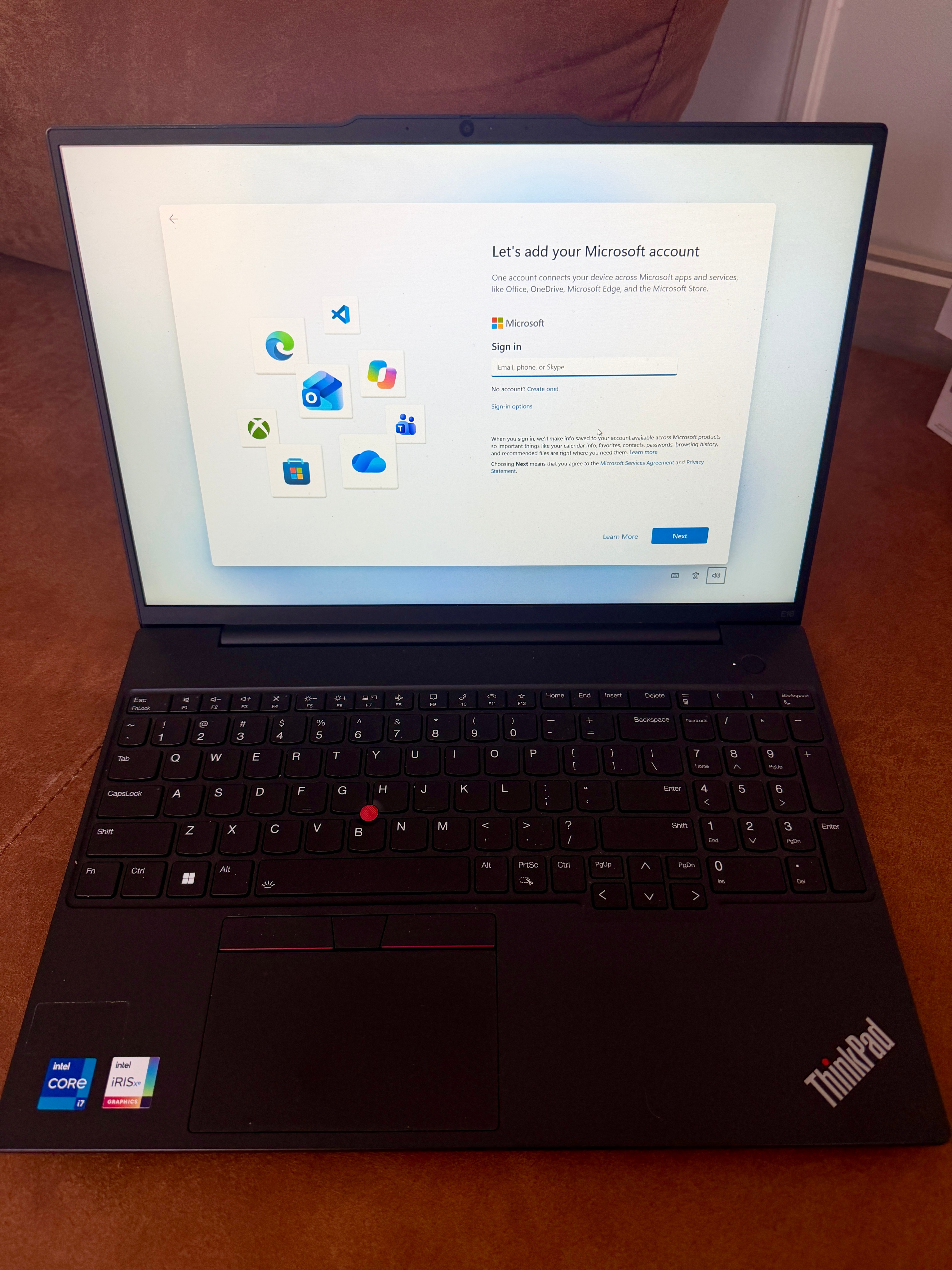 ThinkPad E16 Gen 1 i7 16Go/512 — dock USB-C inclus — Montréal - photo 3