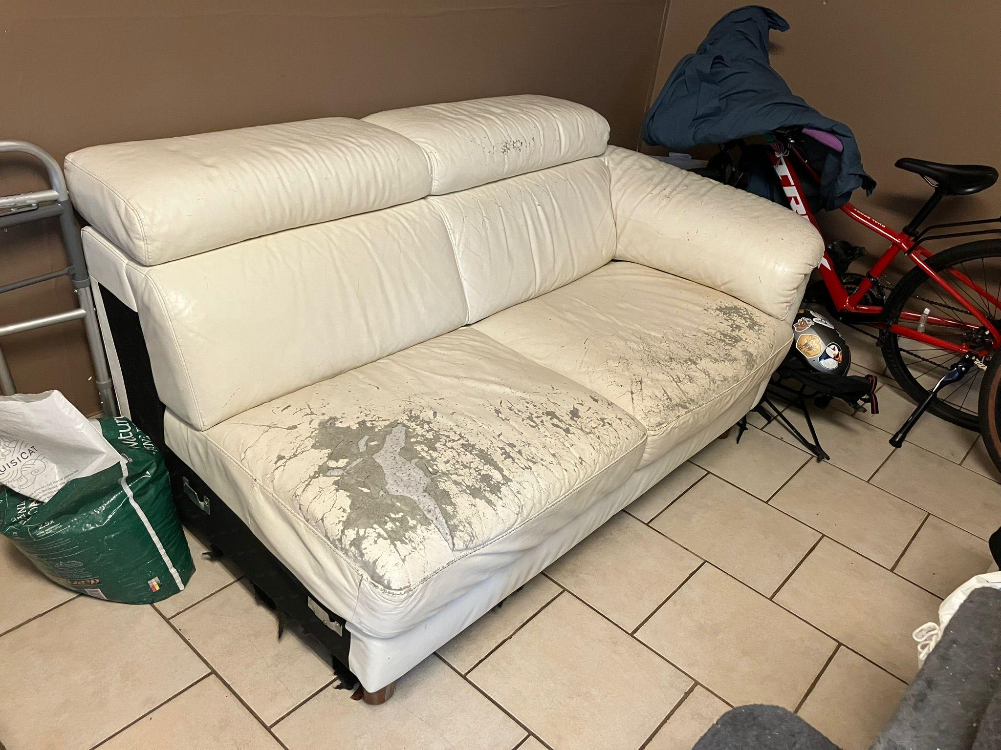 Free couch