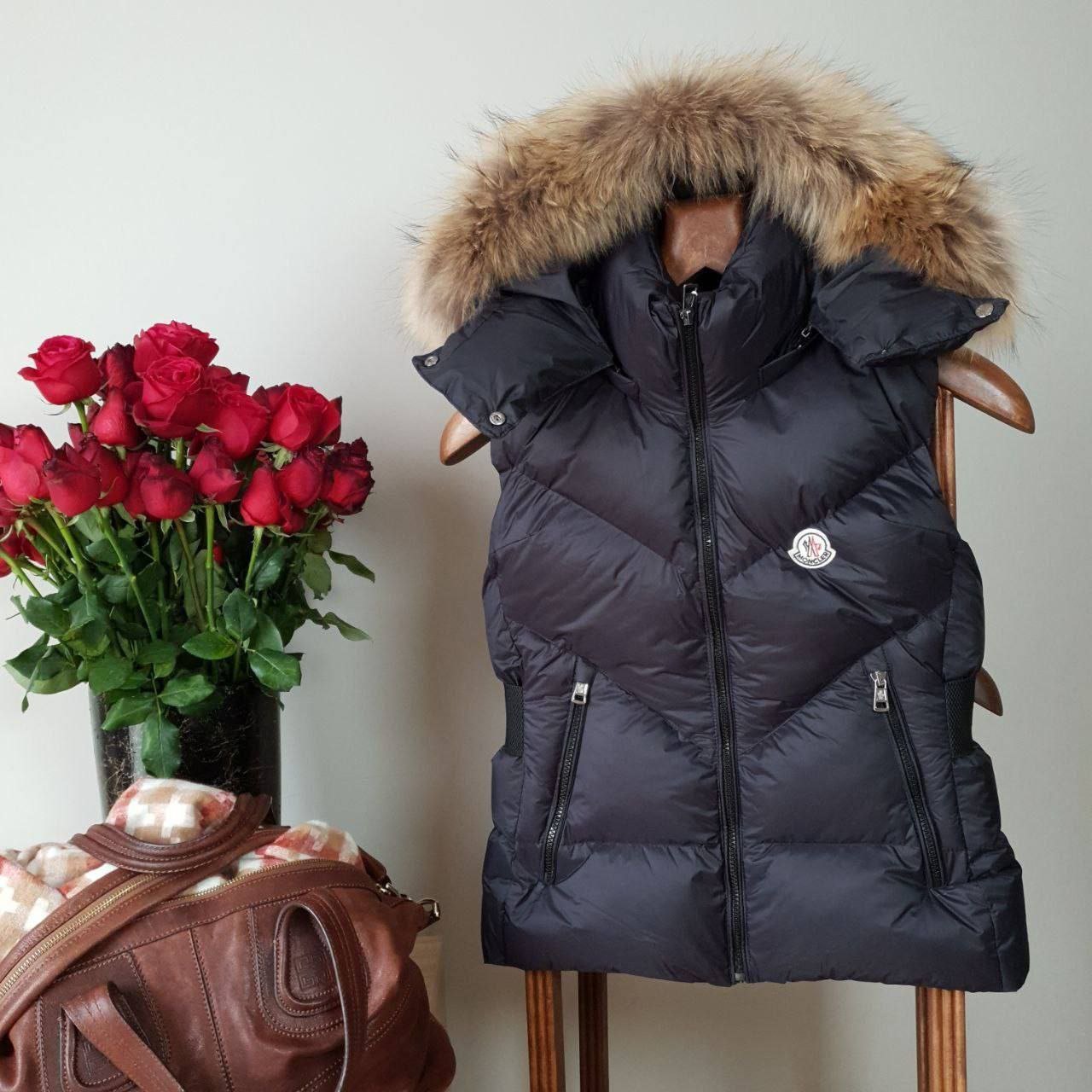 MONCLER WOMEN’S QUILTED VEST REAL FUR SIZE M