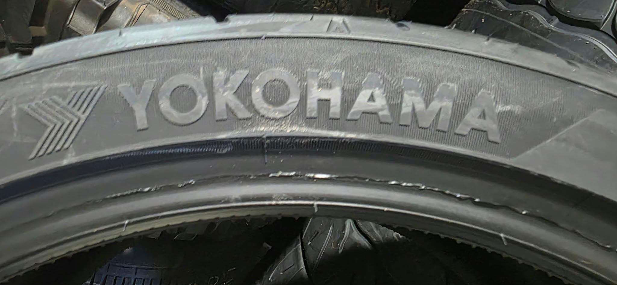NEW 305/30/R21 Yokohama AD09–Porsche 911/Taycan/EtronGT/Model S - photo 3