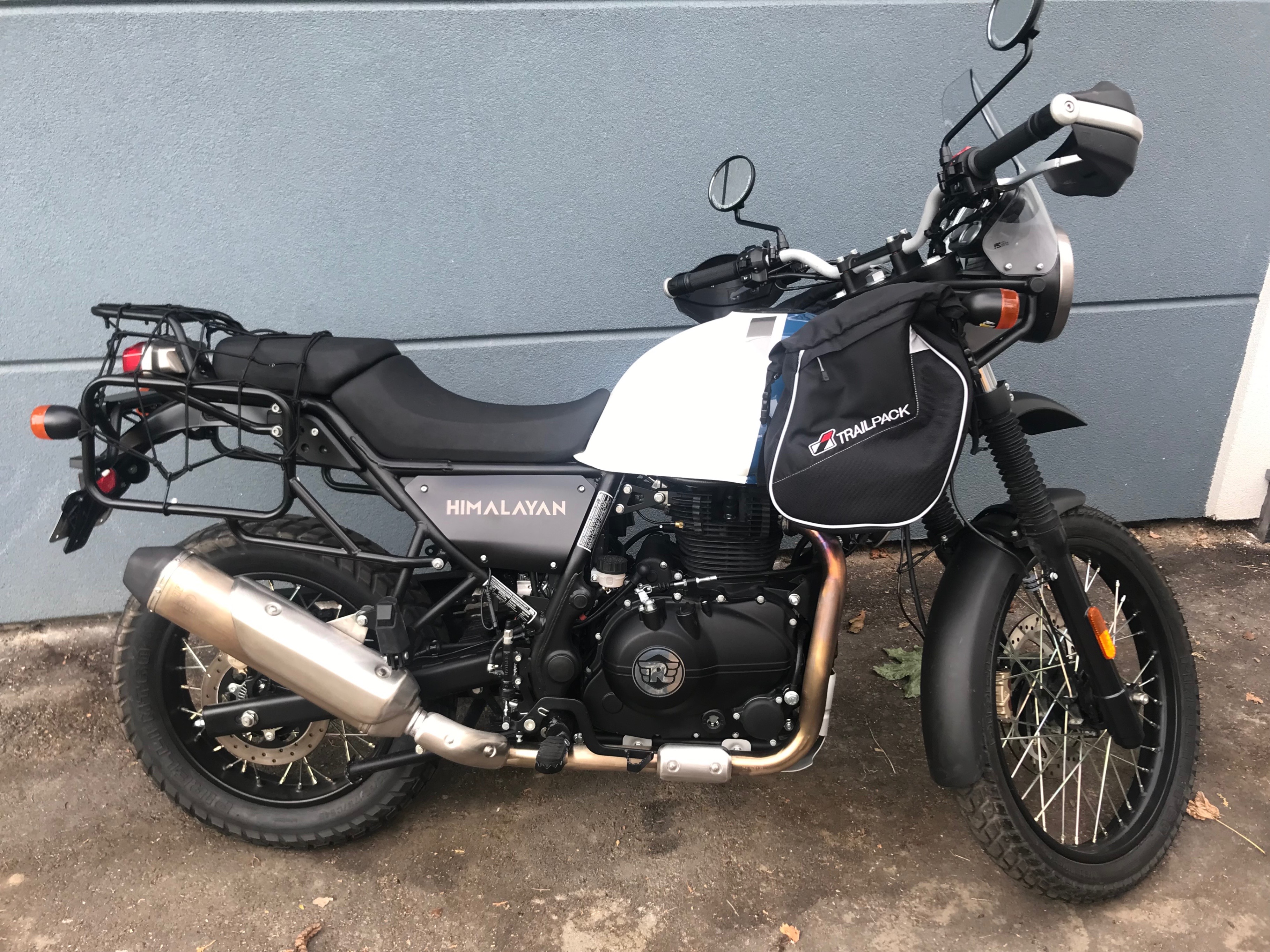 Royal Enfield Himalayan motorcycle - photo 2