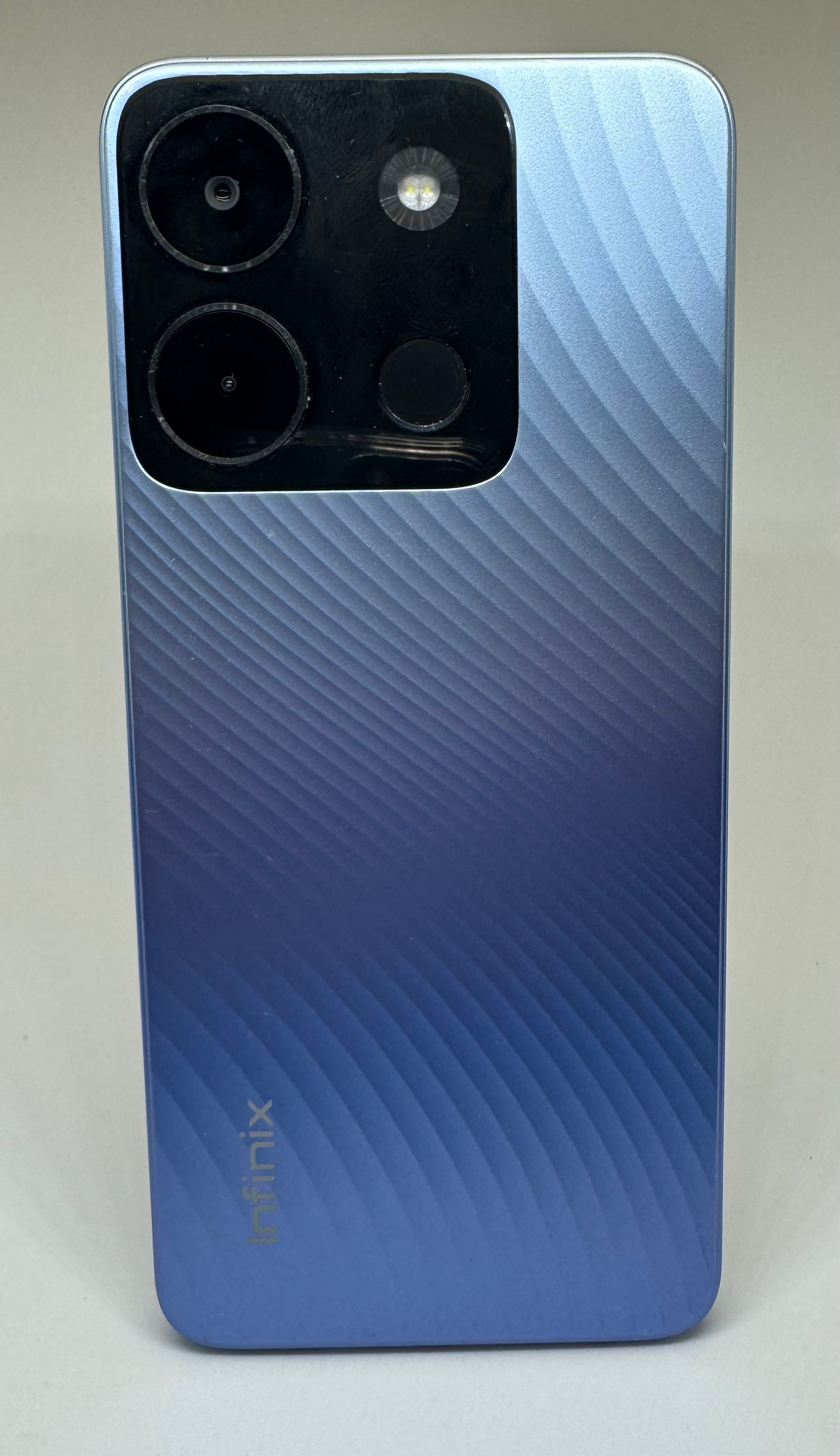 Infinix Smart 7 Plus • X6517 • 64GB • Android 12 • Dual SIM $130