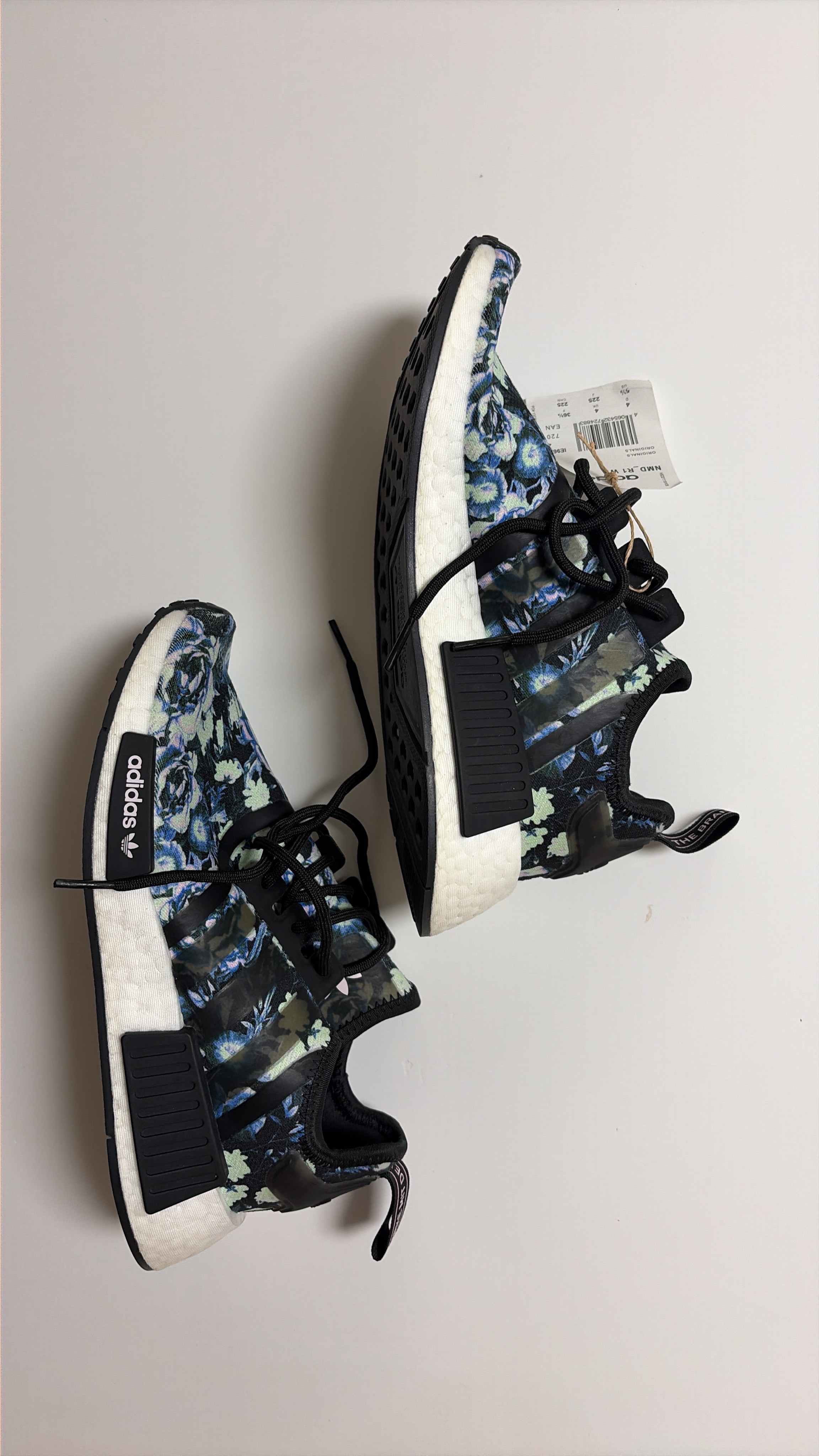 Brand New Adidas Originals NMD_R1 W Floral - photo 2